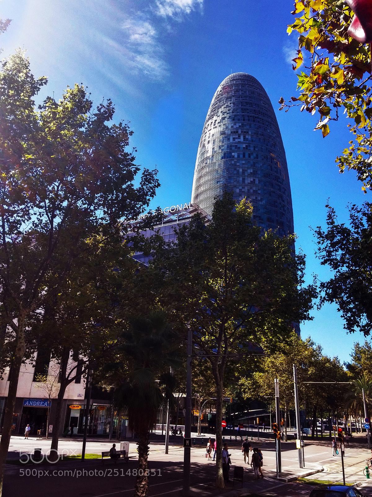 LG G3 sample photo. The bullet tower photography