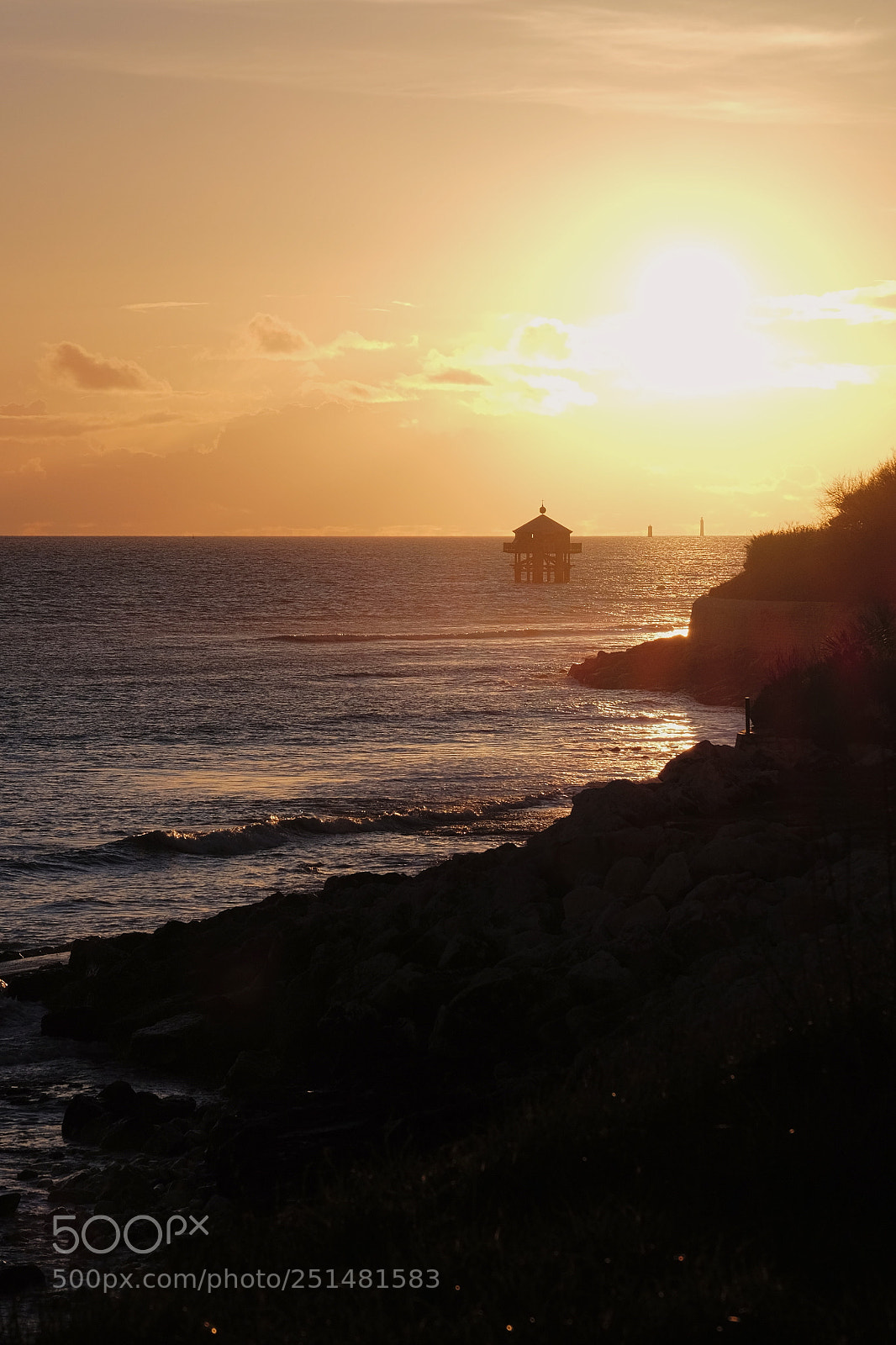 Fujifilm X-T10 sample photo. Phare du bout du photography