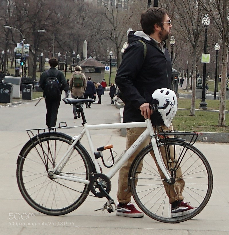 Sony a6500 sample photo. Professional bike walker photography