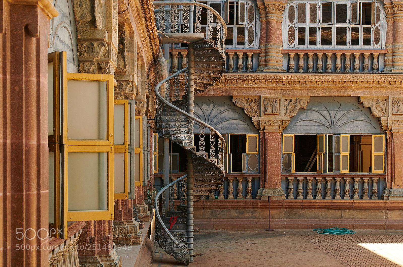 Nikon D850 sample photo. Courtyard windos - mysore photography