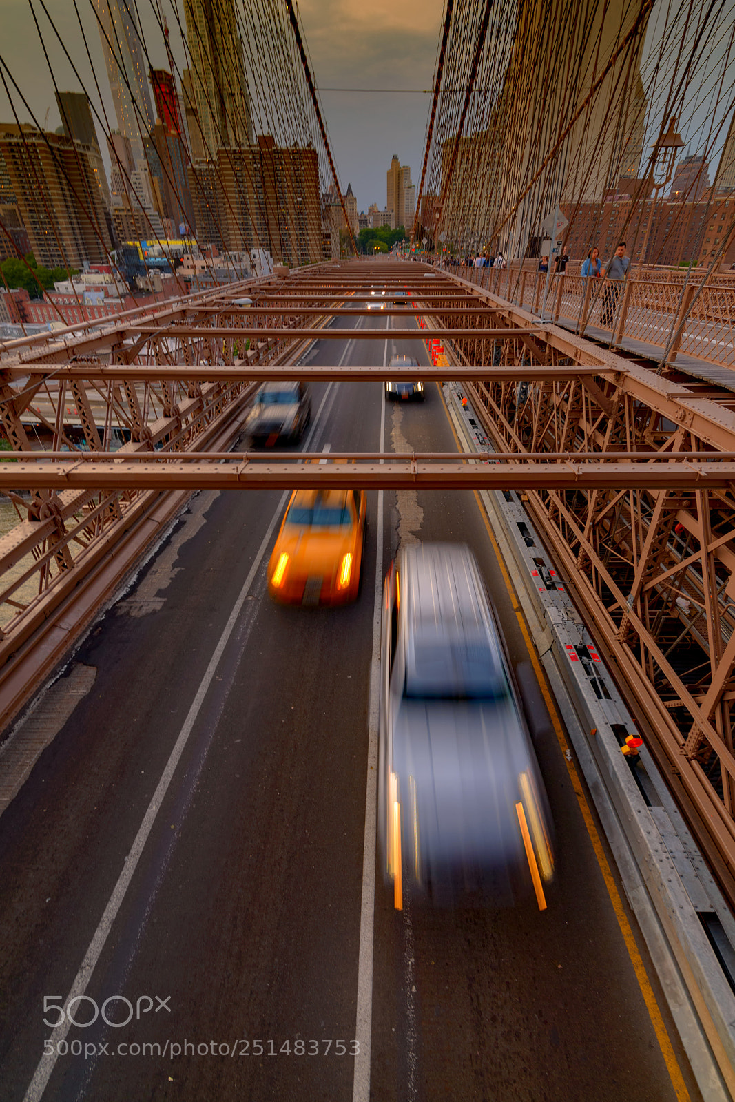 Nikon D800 sample photo. Traffic crossing the brooklyn photography