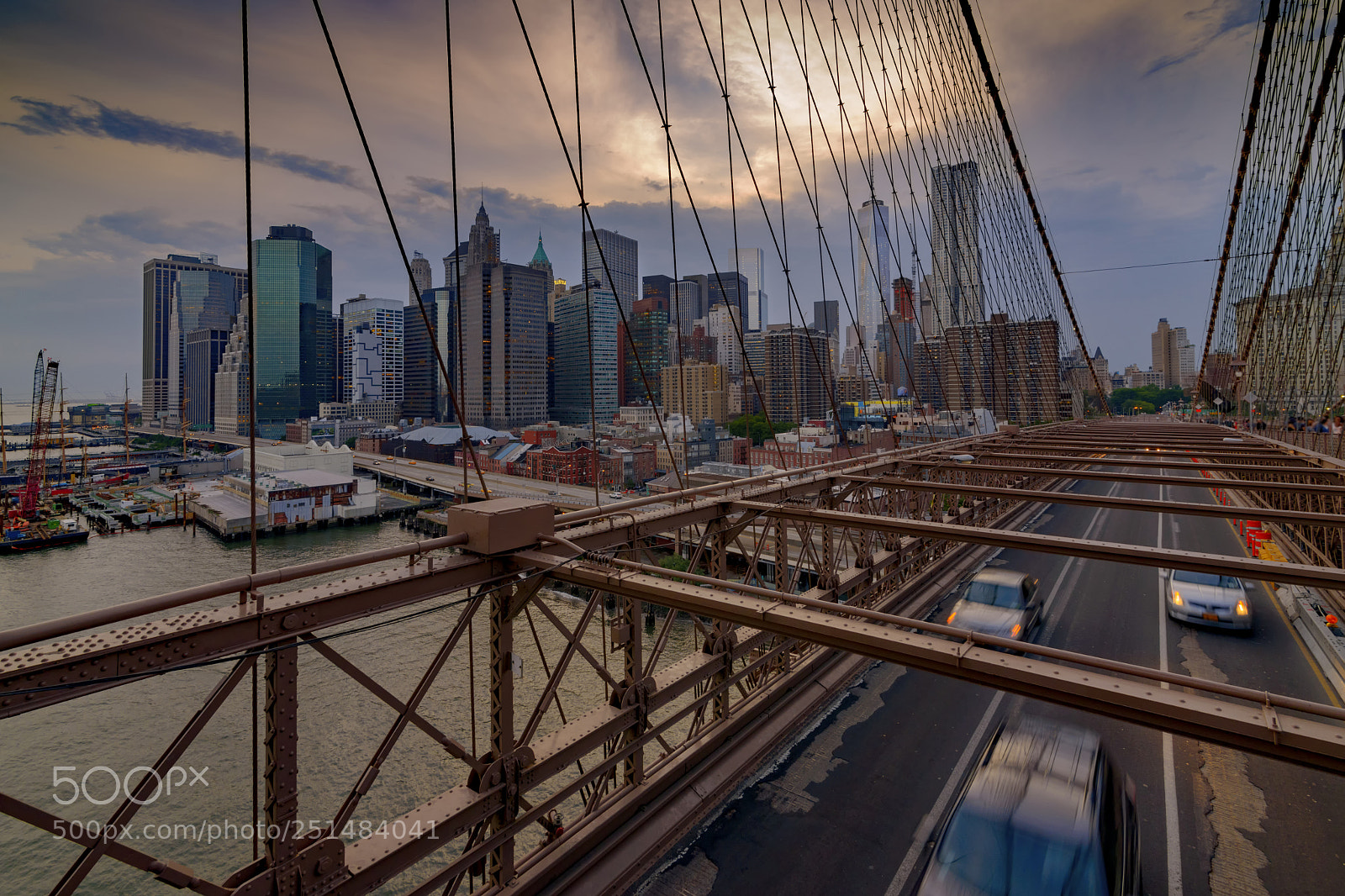 Nikon D800 sample photo. Traffic crossing the brooklyn photography