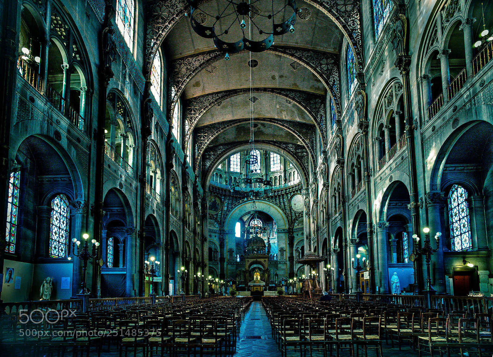 Leica M (Typ 240) sample photo. Une glise paris. a photography