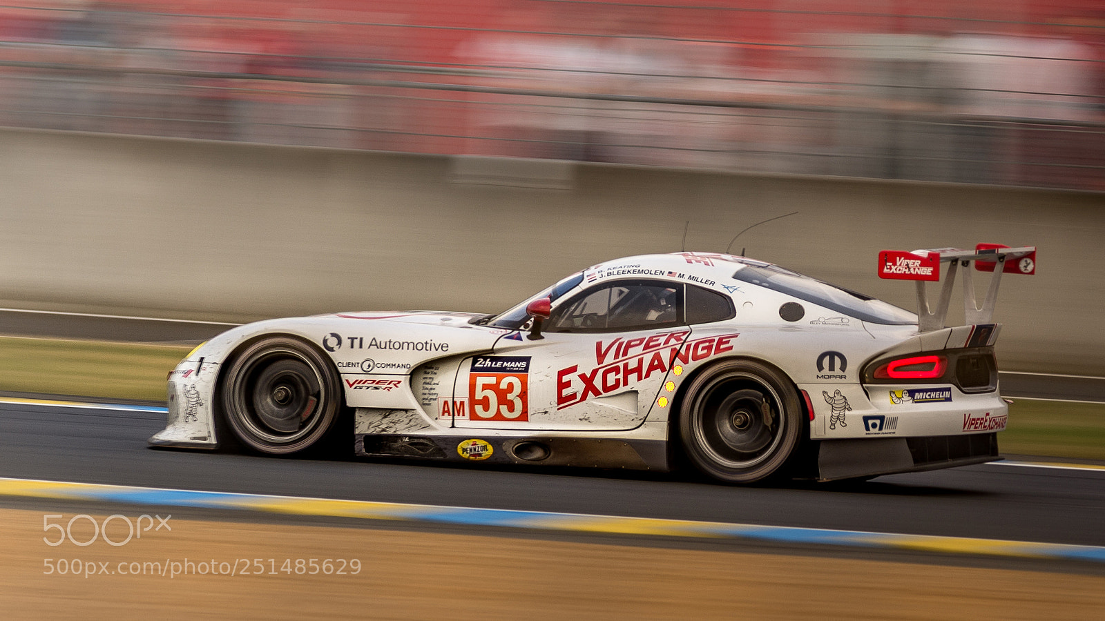 Pentax K-5 sample photo. Srt viper gts-r 53 photography