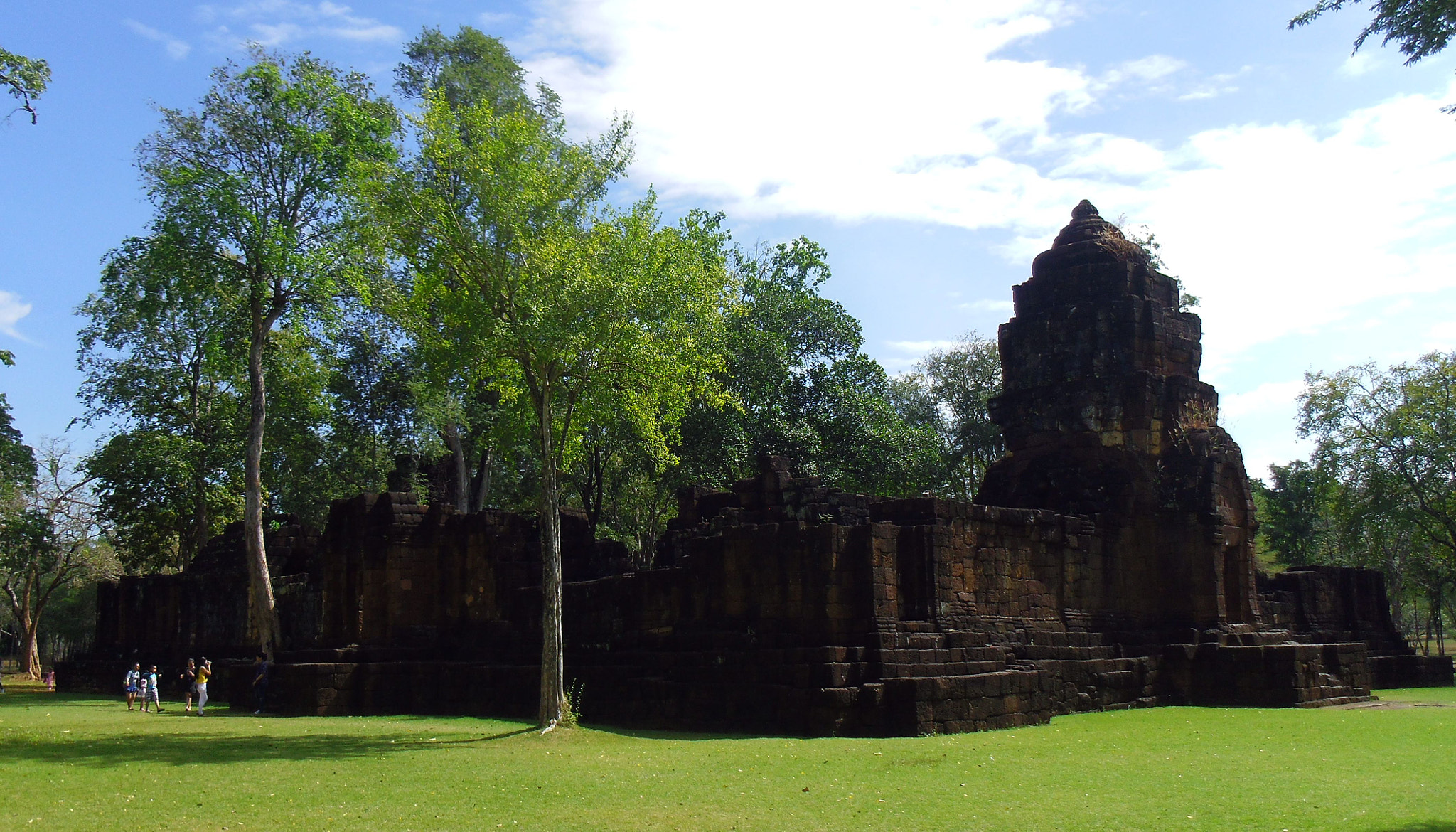 Pentax OPTIO LS465 sample photo. Old temple (muangsing kanchanaburi) photography