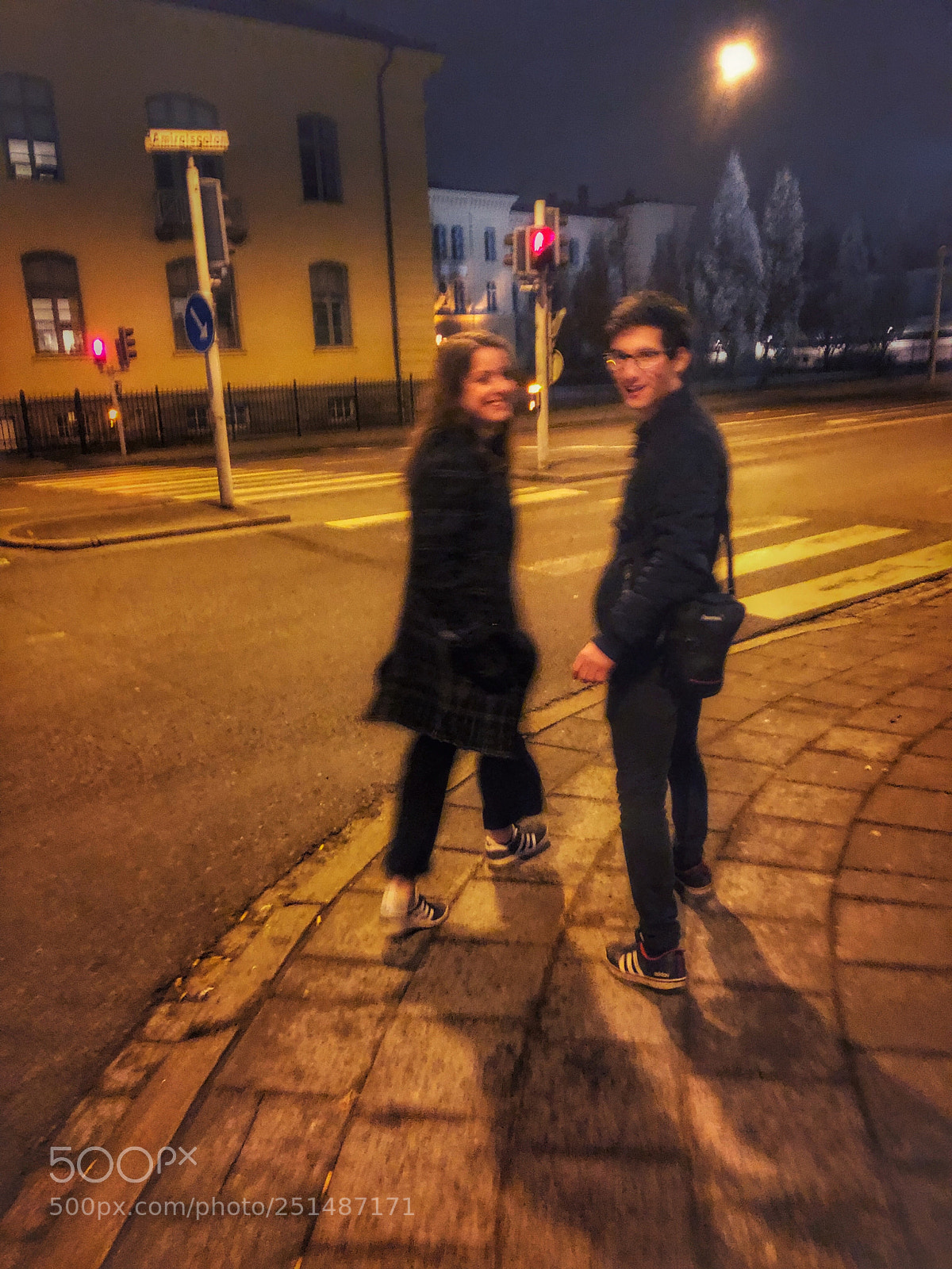 Apple iPhone X sample photo. Blurry turn around photography