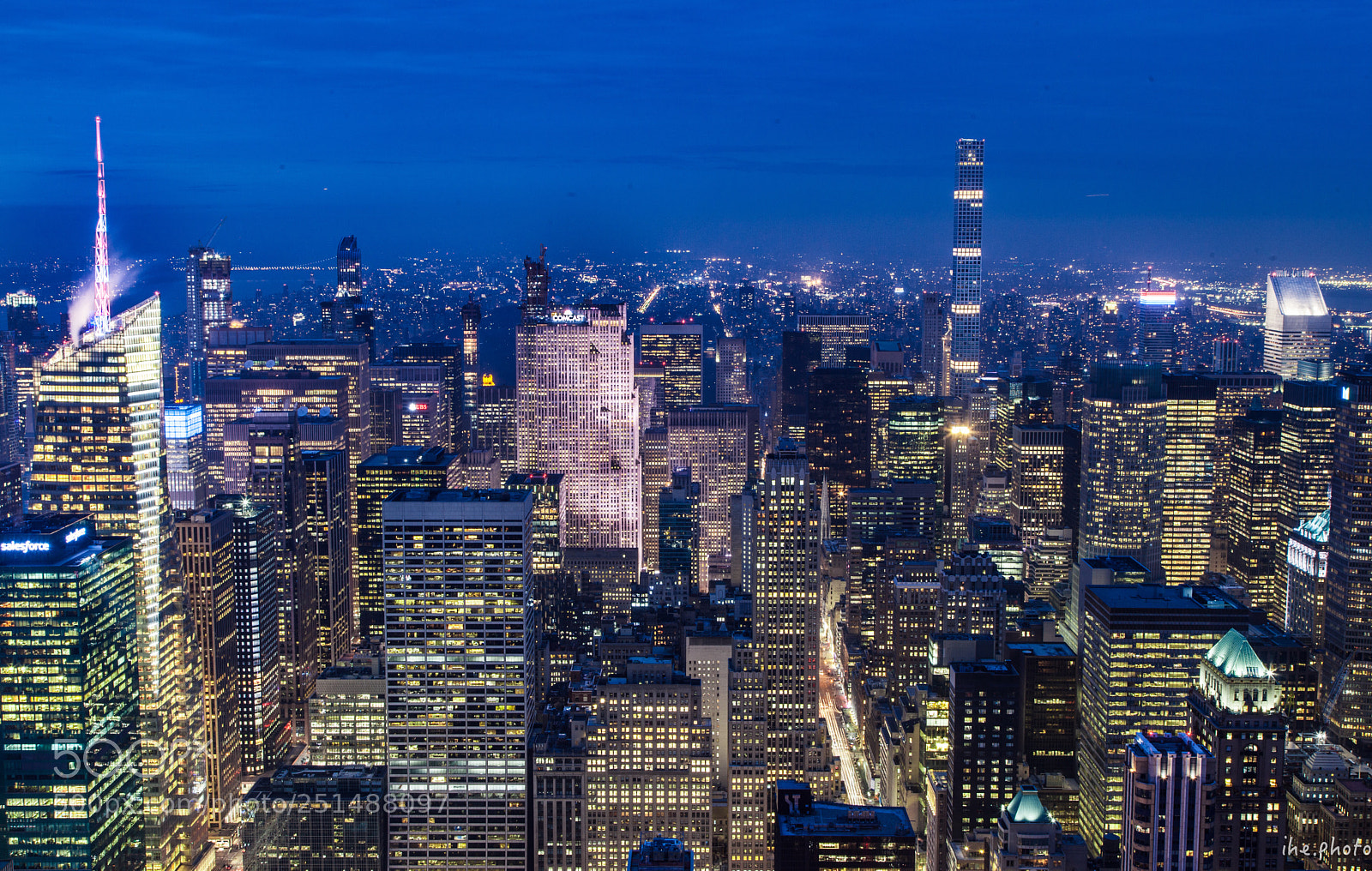 Canon EOS 5D Mark II sample photo. Empire state building photography