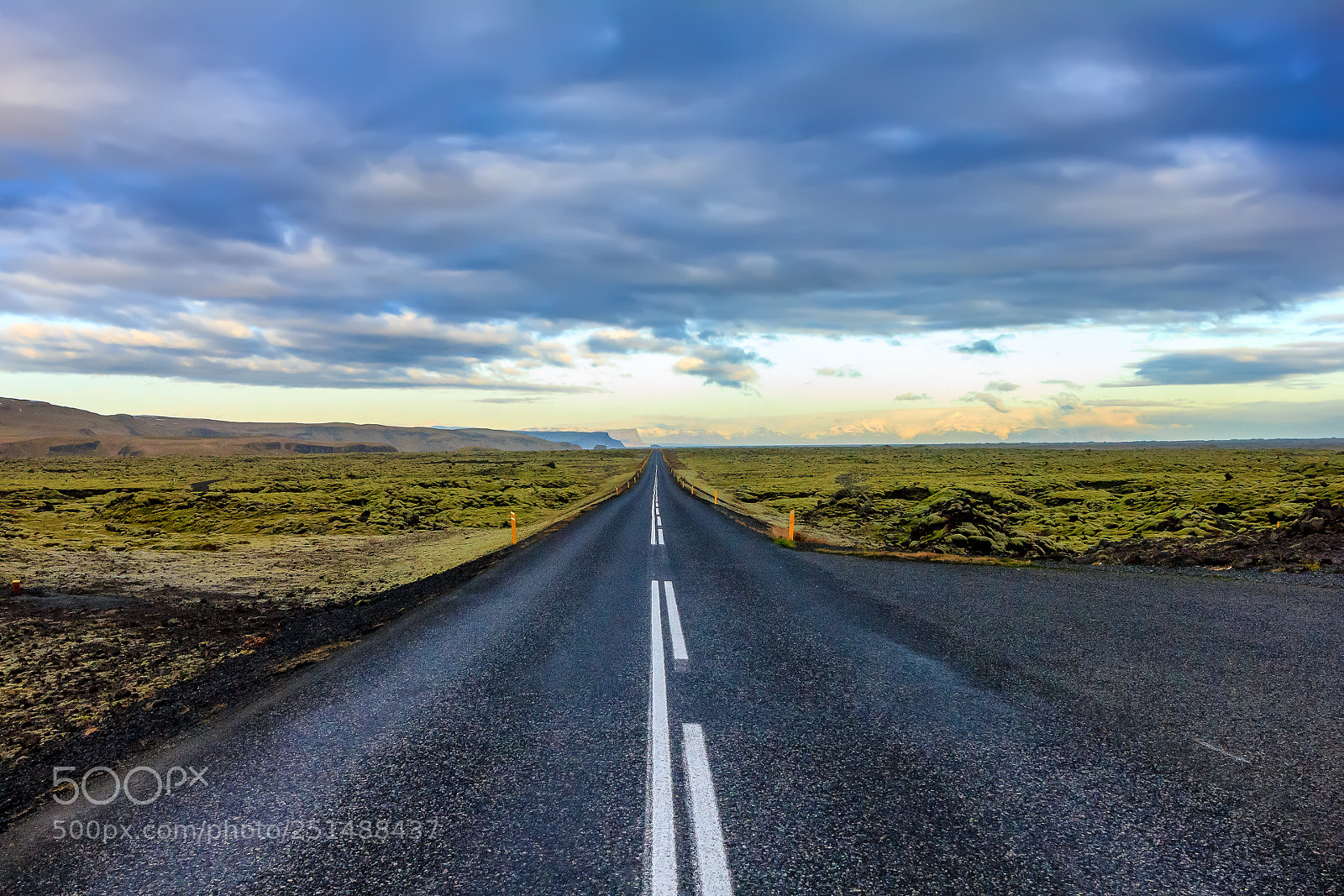 Canon EOS 550D (EOS Rebel T2i / EOS Kiss X4) sample photo. Lava fields, iceland photography