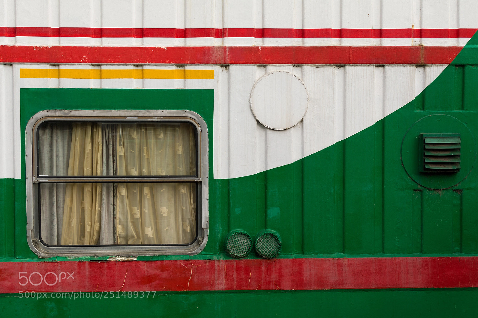 Nikon D7100 sample photo. Old colorful boat detail photography