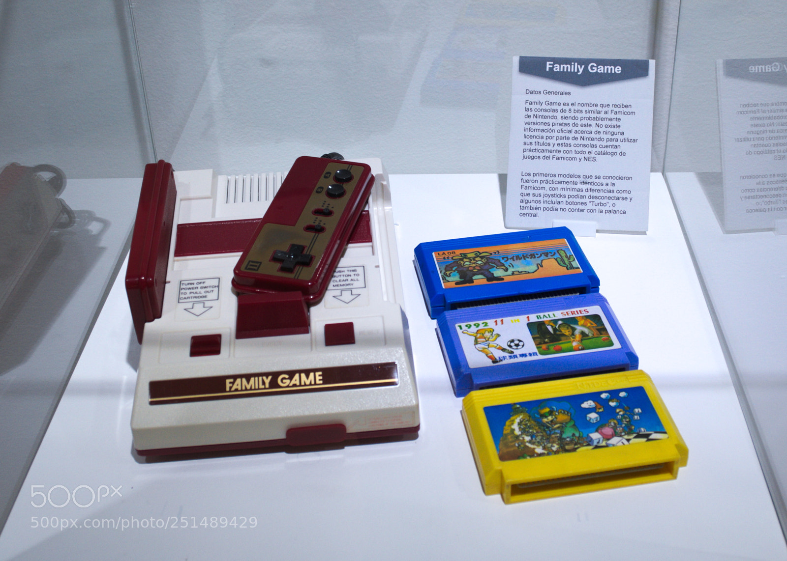 Nikon D5100 sample photo. Museo de inform tica photography