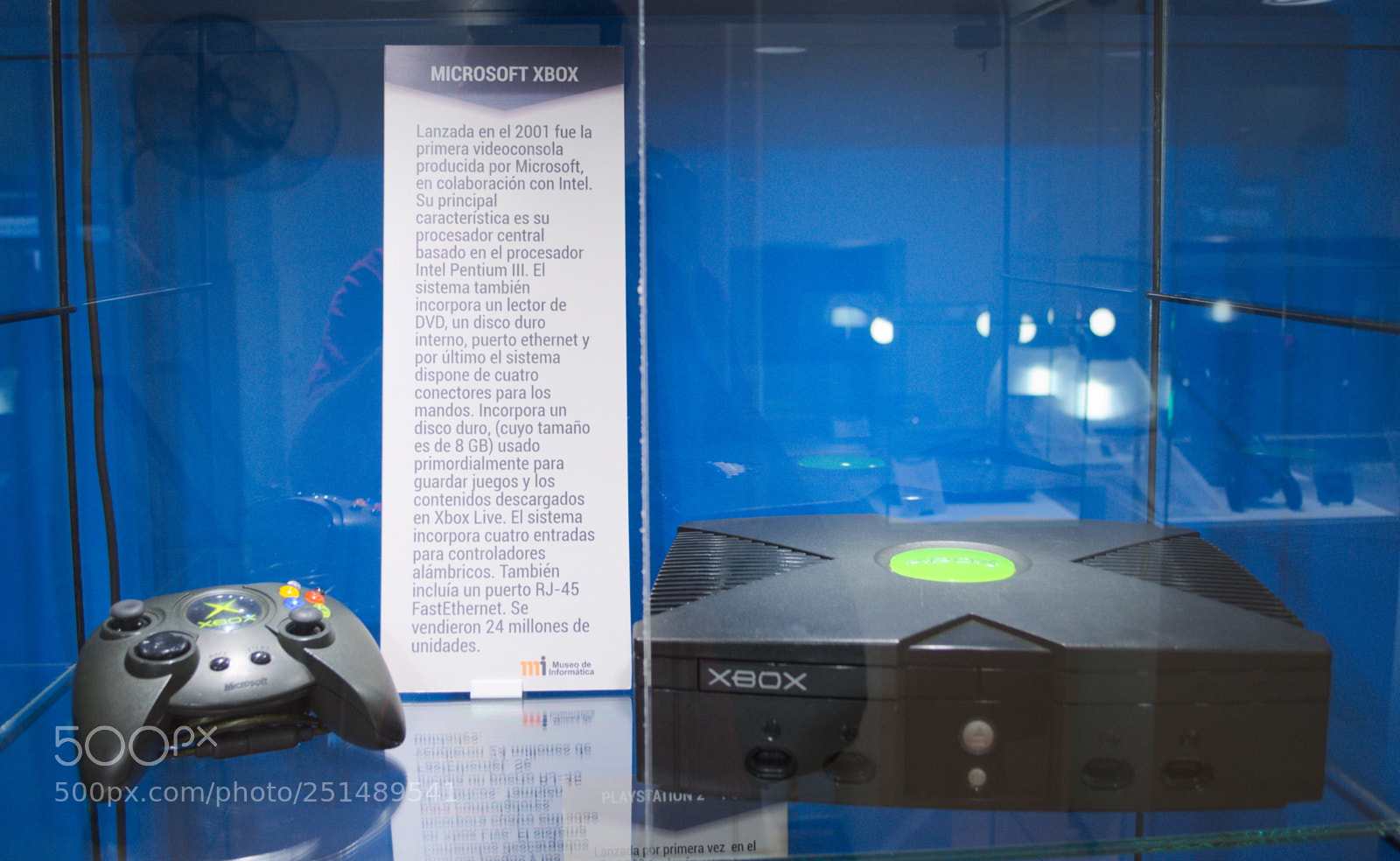 Nikon D5100 sample photo. Museo de inform tica photography