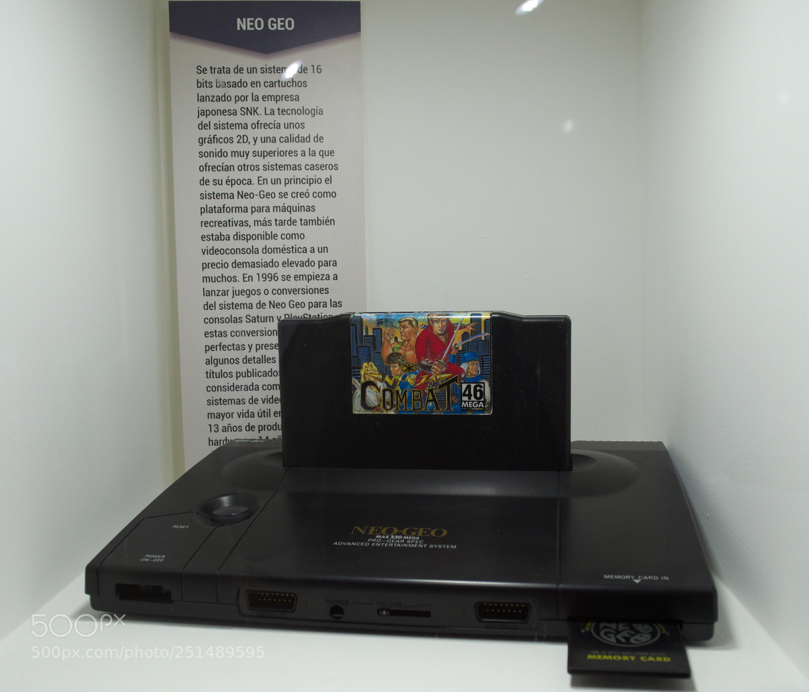 Nikon D5100 sample photo. Museo de inform tica photography