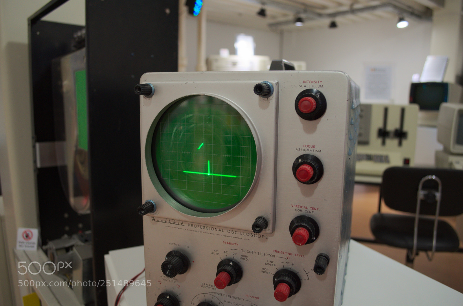 Nikon D5100 sample photo. Museo de inform tica photography