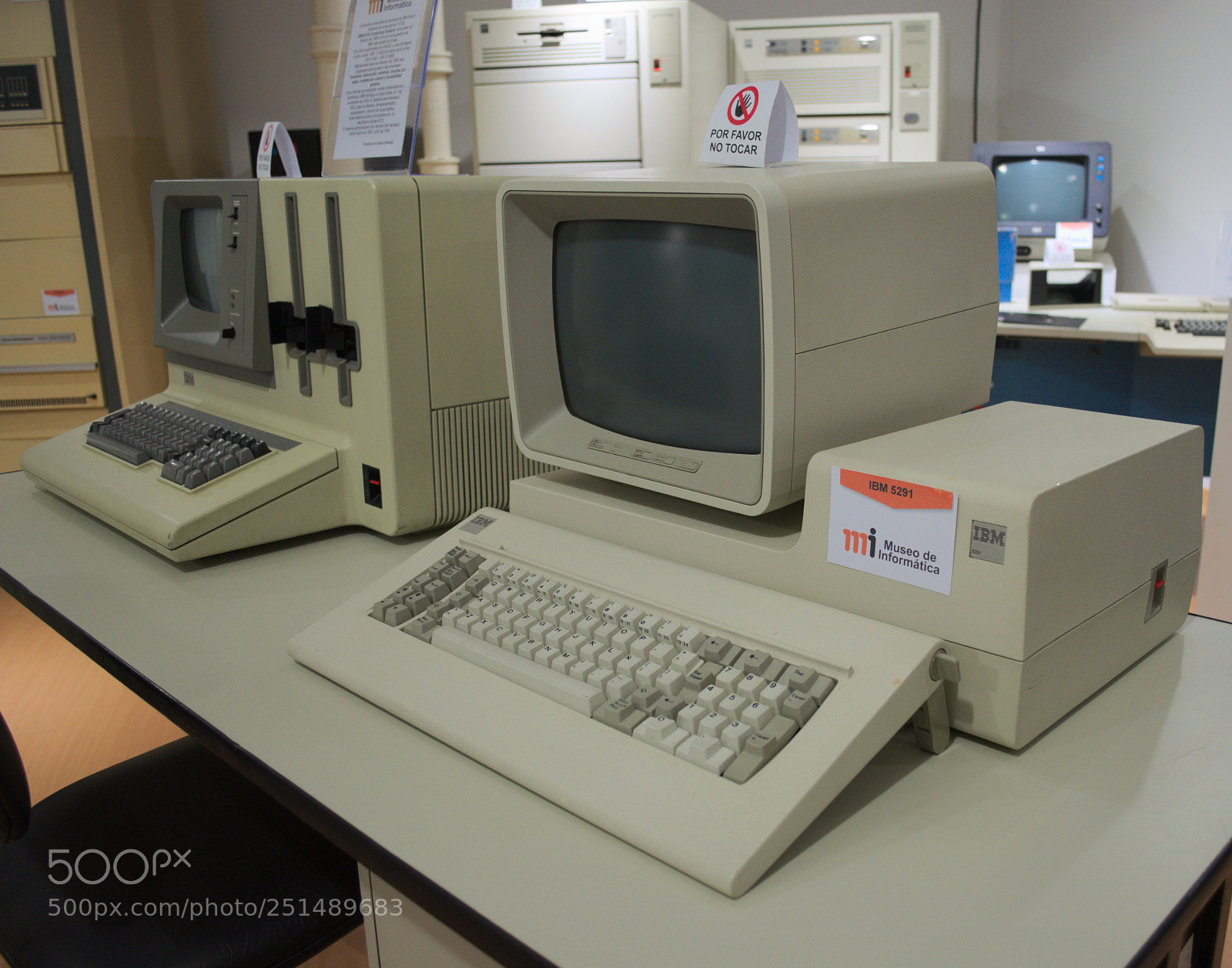 Nikon D5100 sample photo. Museo de inform tica photography