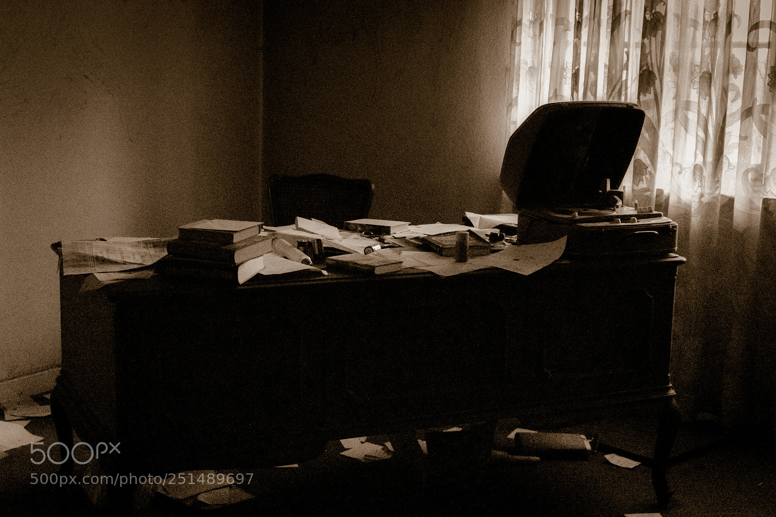 Nikon D500 sample photo. Desk photography