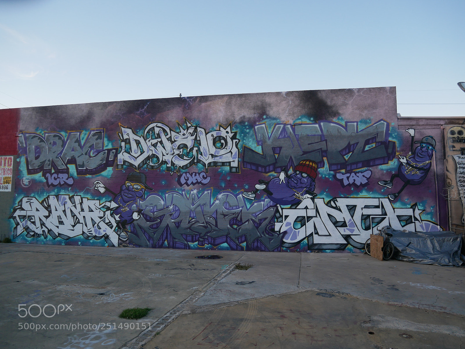 Panasonic Lumix DMC-GX85 (Lumix DMC-GX80 / Lumix DMC-GX7 Mark II) sample photo. Phoenix street art photography