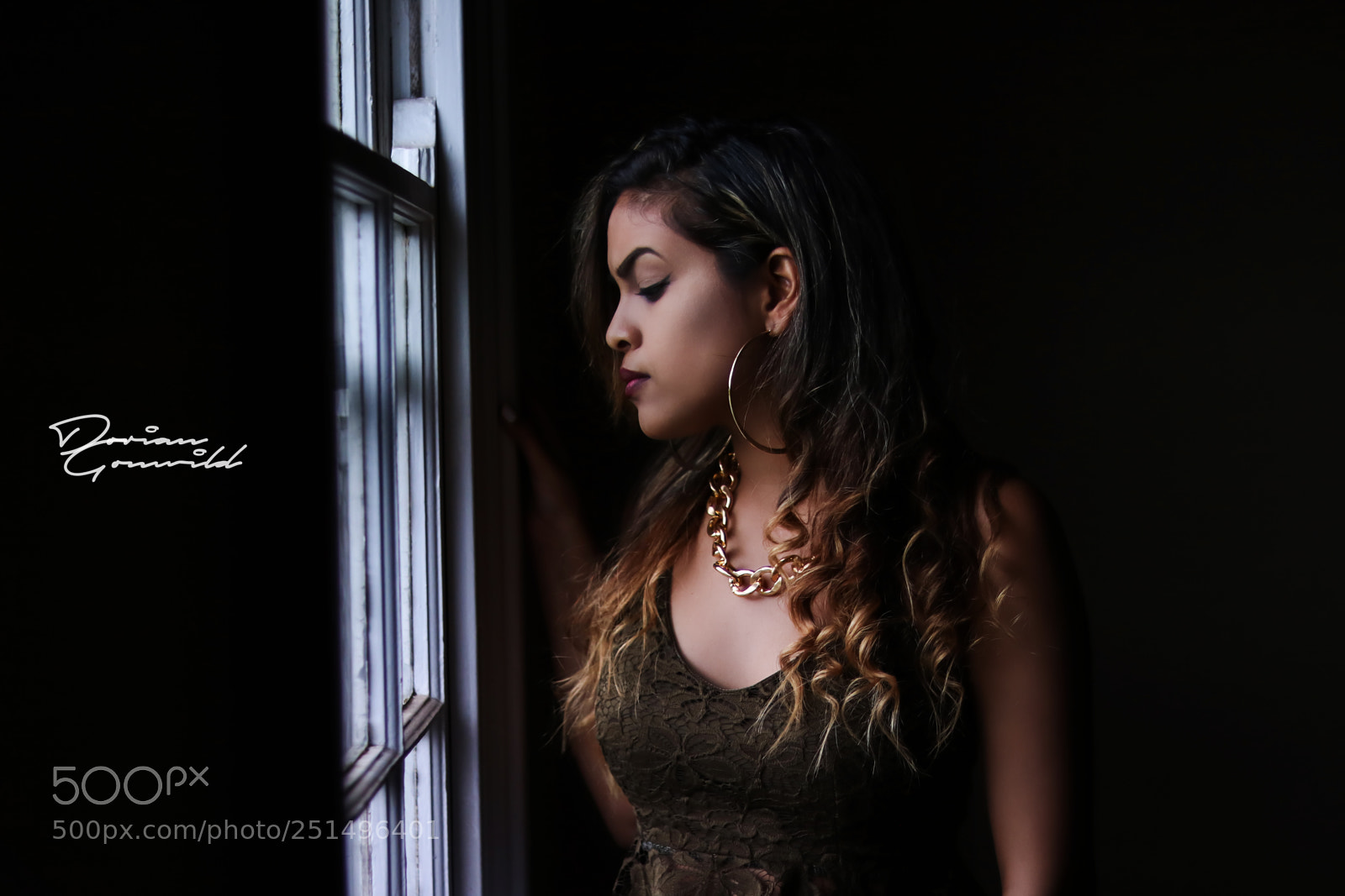 Canon EOS 750D (EOS Rebel T6i / EOS Kiss X8i) sample photo. Model status photography