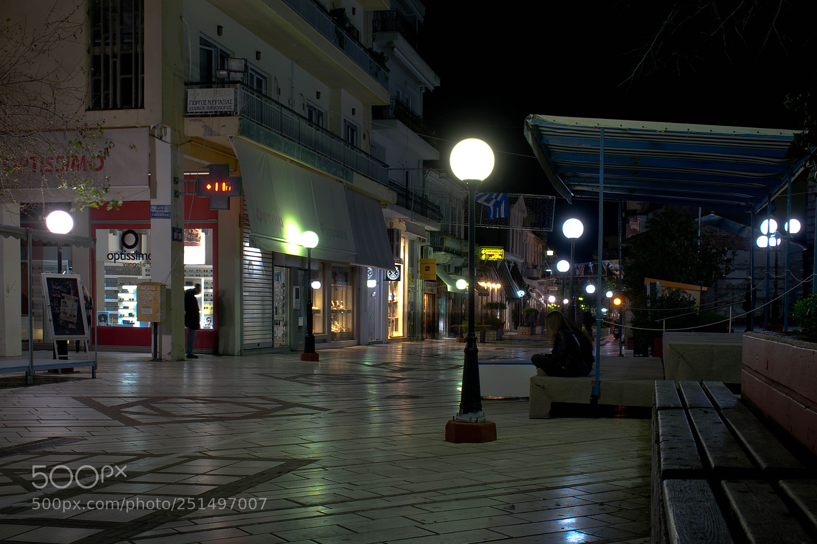 Nikon D3300 sample photo. Arta night photography