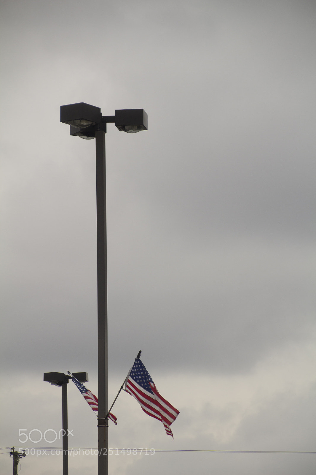 Canon EOS 1200D (EOS Rebel T5 / EOS Kiss X70 / EOS Hi) sample photo. Lights and flags photography