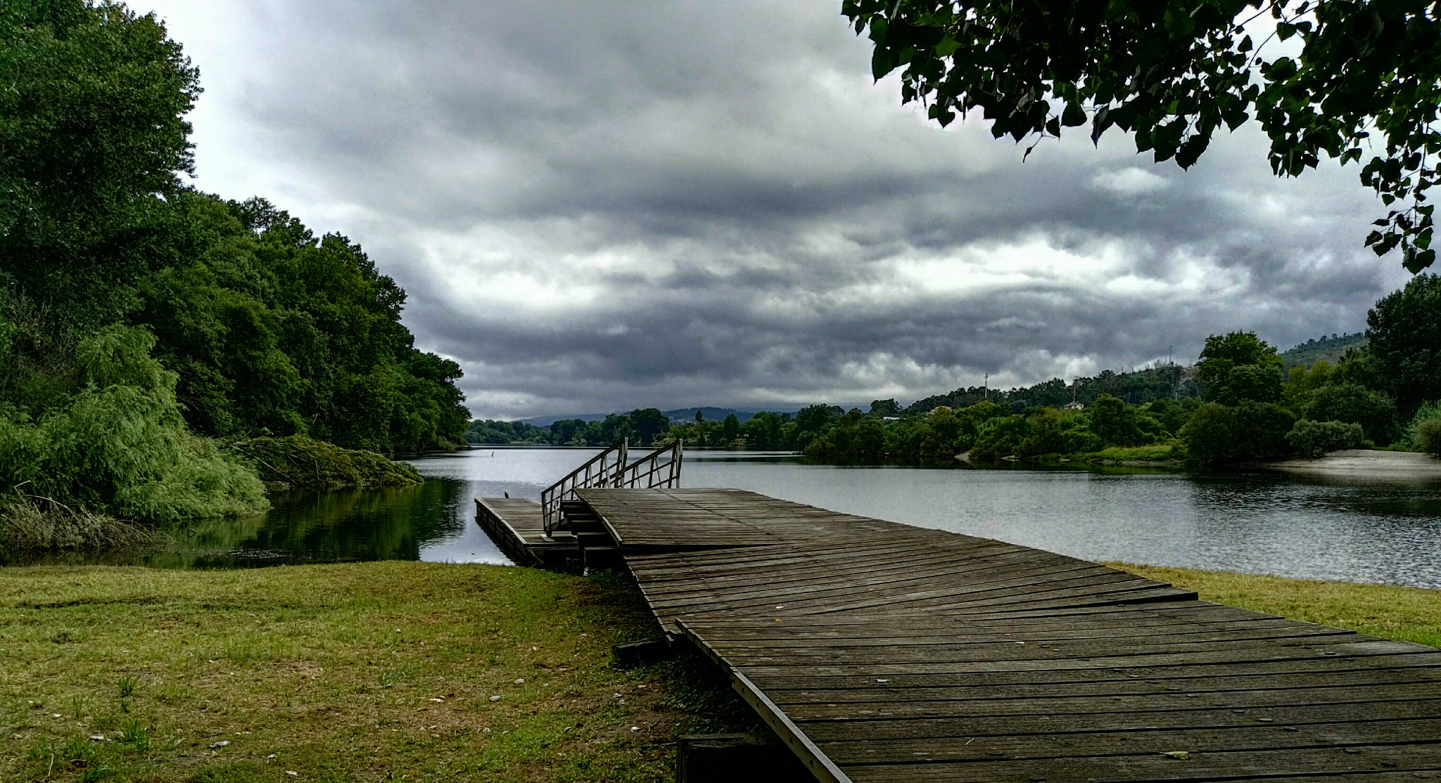 HUAWEI GX8 sample photo. The river ii photography
