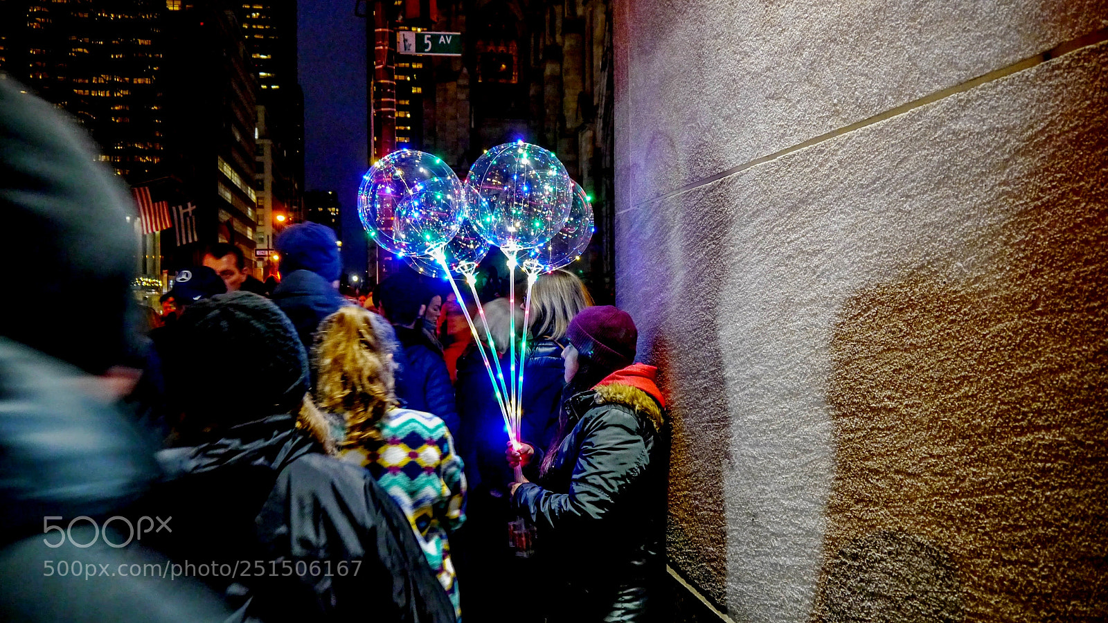 Panasonic Lumix DMC-G5 sample photo. Lonely in the crowd photography