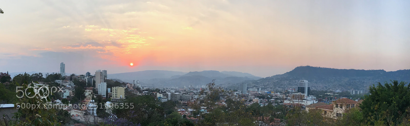 Apple iPhone 7 sample photo. Tegucigalpa honduras - fire photography