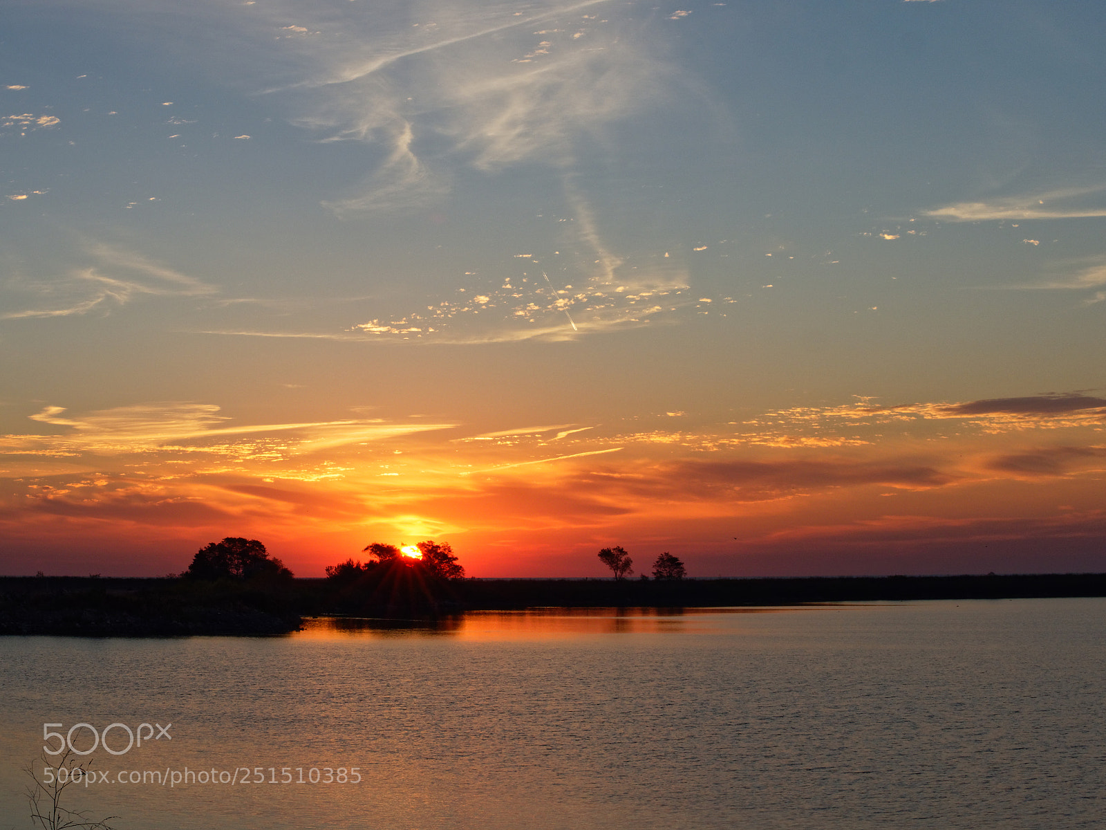 Olympus OM-D E-M1 Mark II sample photo. Sunrise photography
