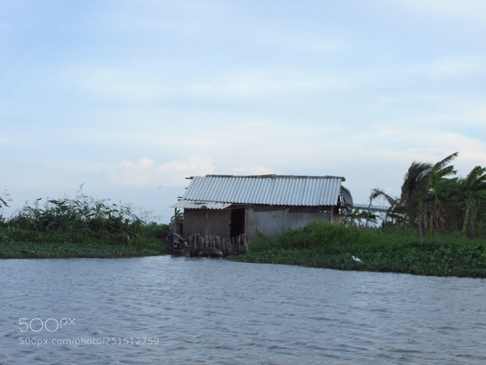 Canon PowerShot SX170 IS sample photo. Casa en el rio photography