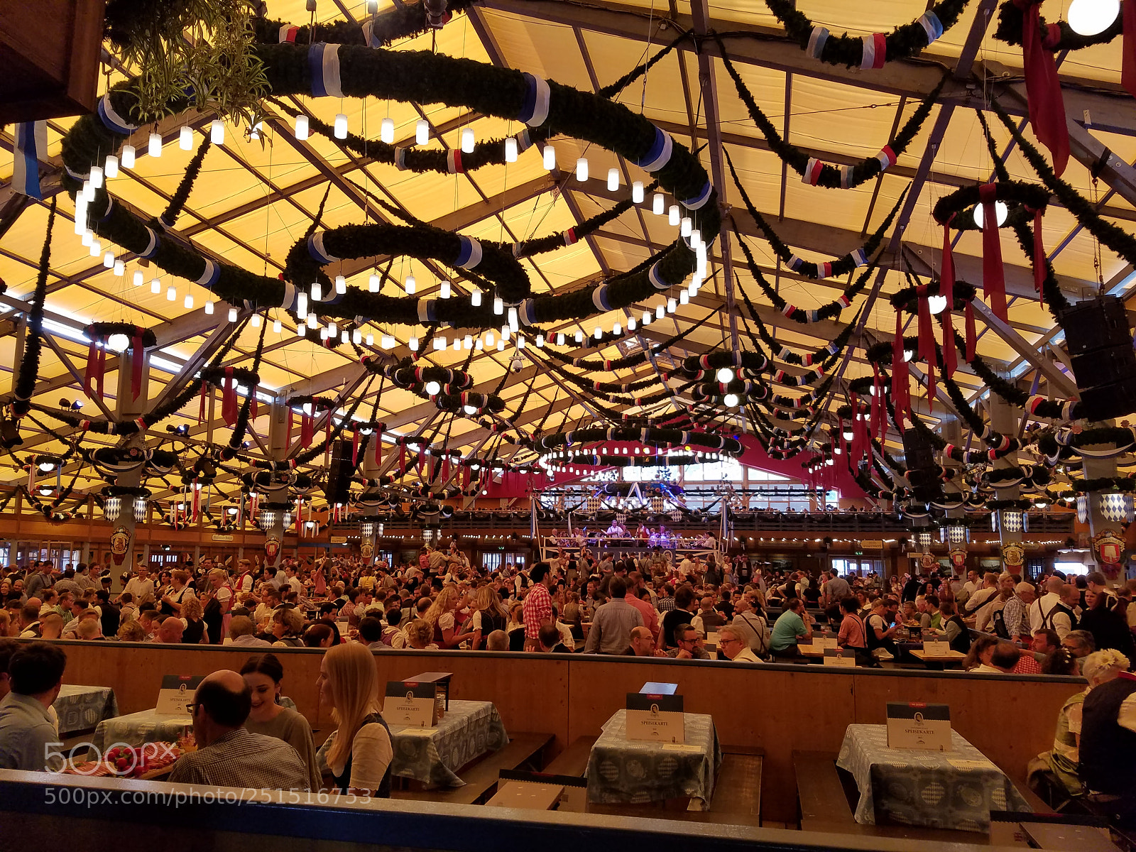Samsung Galaxy S7 Edge sample photo. Oktoberfest photography