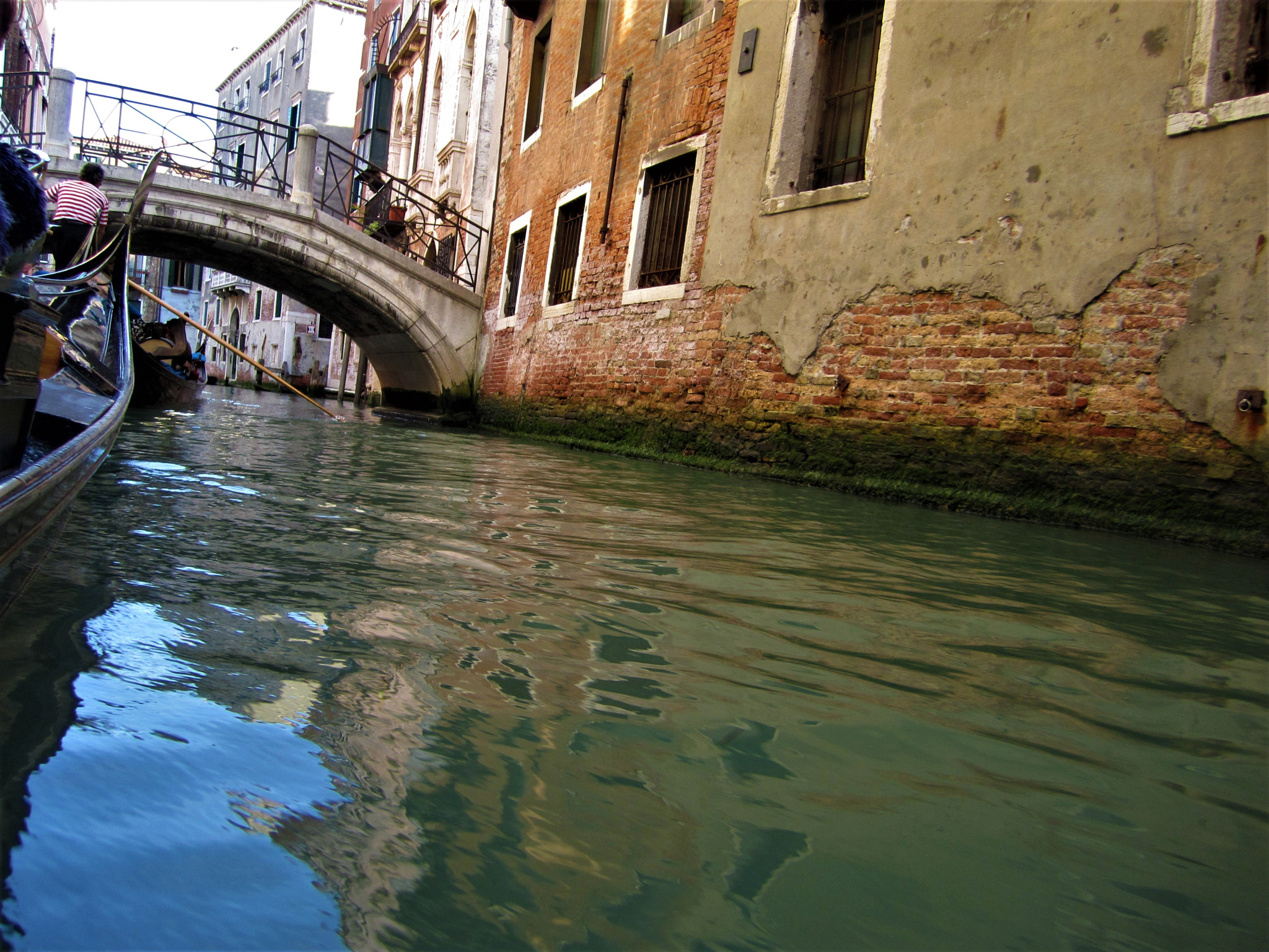 Canon PowerShot SD1400 IS (IXUS 130 / IXY 400F) sample photo. Venetian canal photography