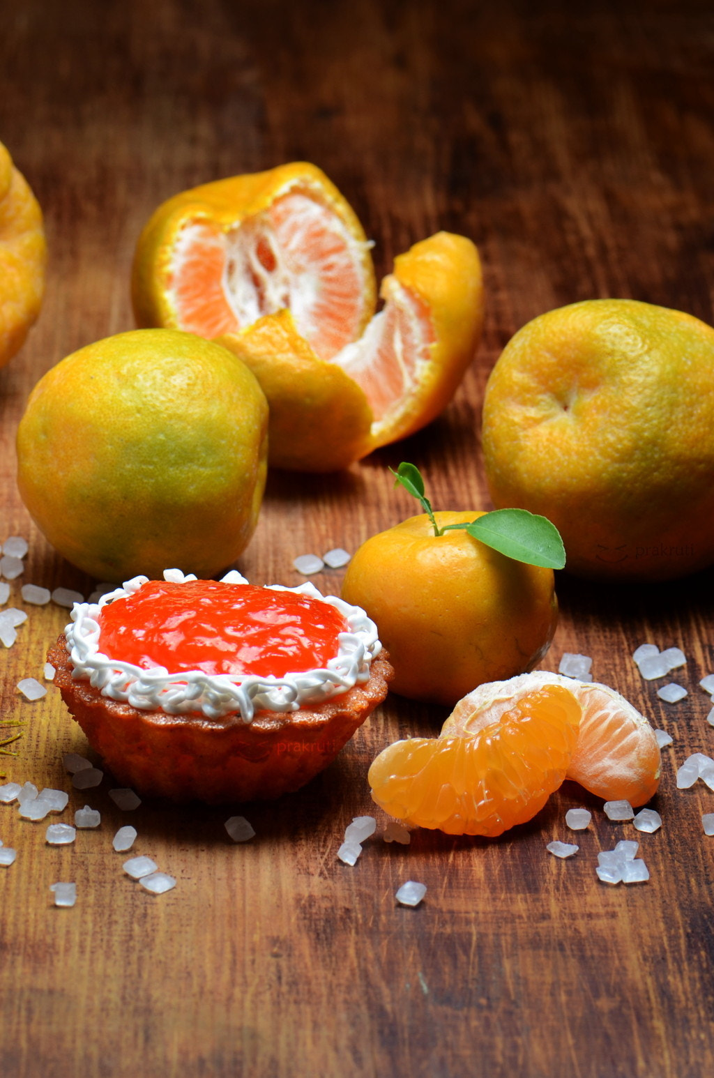 Nikon AF-S Micro-Nikkor 105mm F2.8G IF-ED VR sample photo. Orange cupcake photography