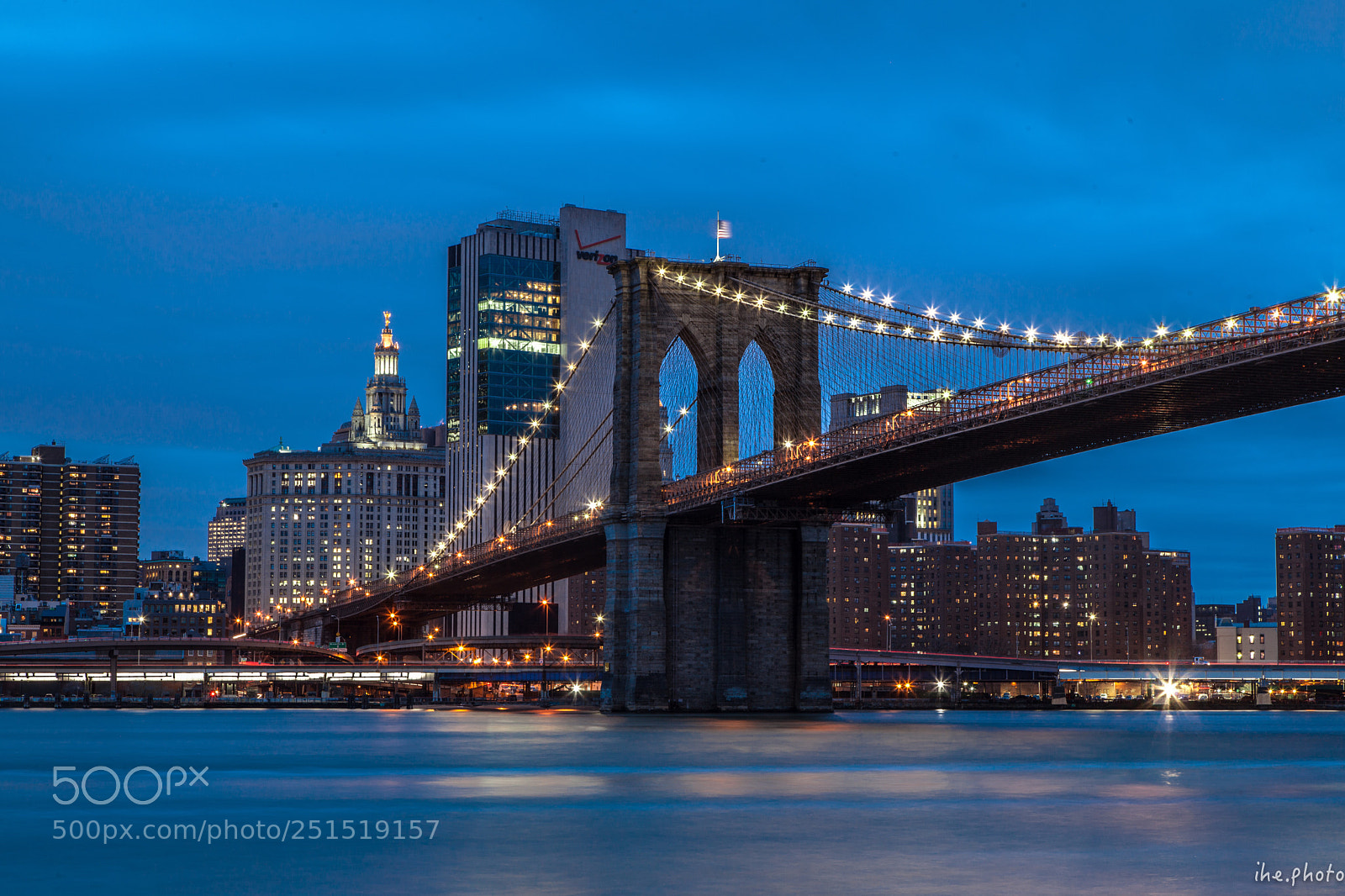 Canon EOS 5D Mark II sample photo. Brooklyn bridge photography