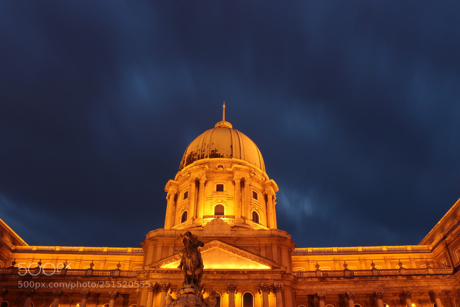 Canon EOS 100D (EOS Rebel SL1 / EOS Kiss X7) sample photo. Buda castle photography