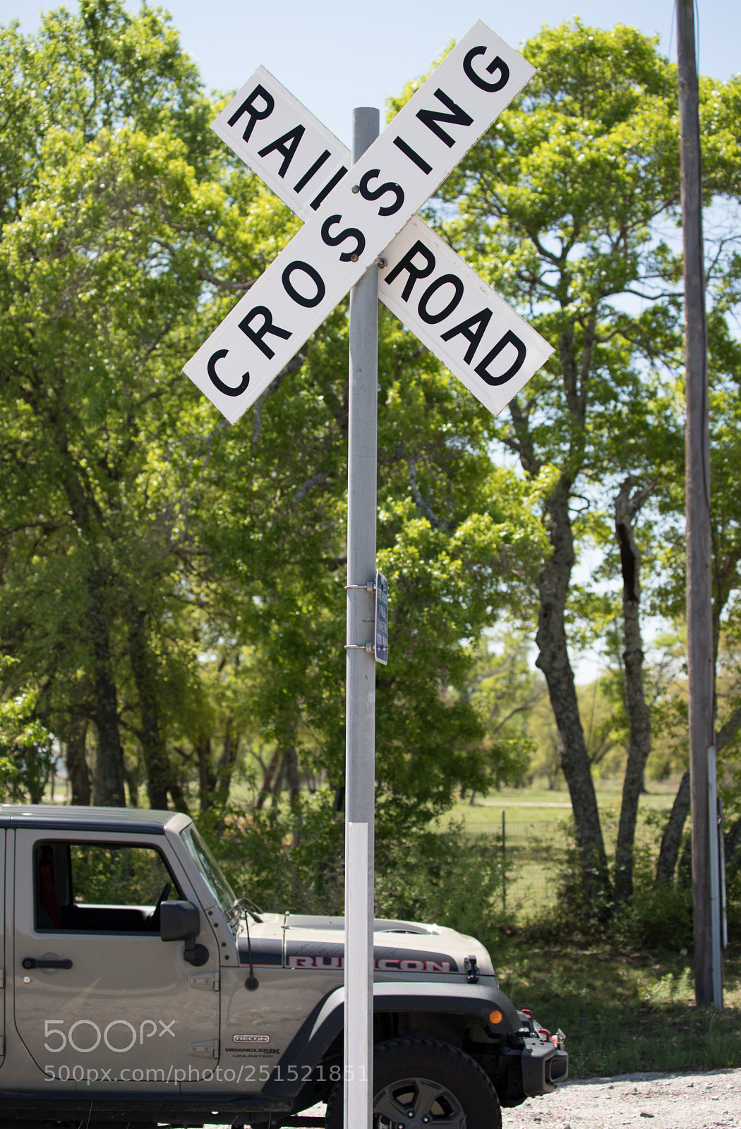 Canon EOS 6D Mark II sample photo. Jeep jeep photography