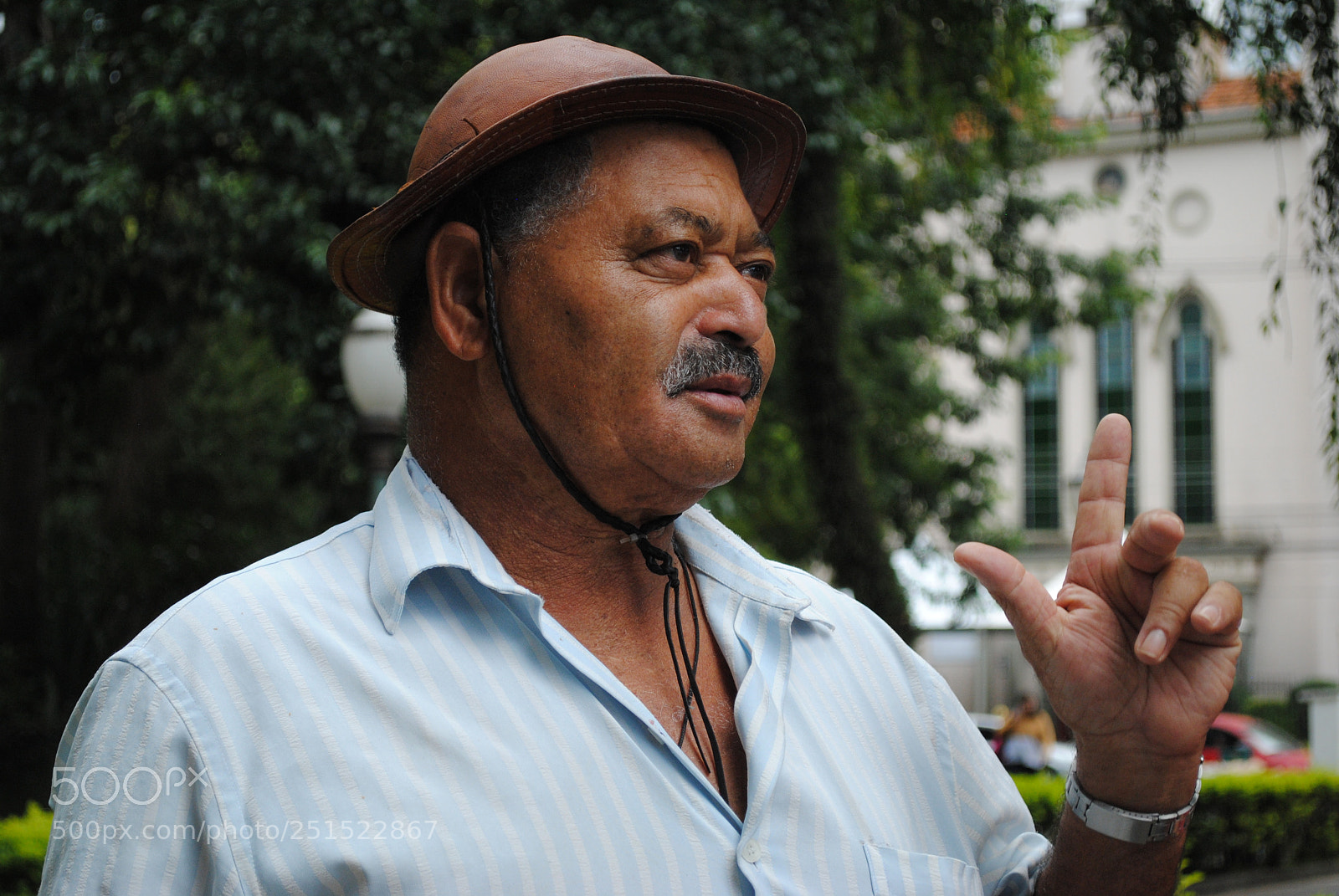 Nikon D3000 sample photo. A northeastern man photography