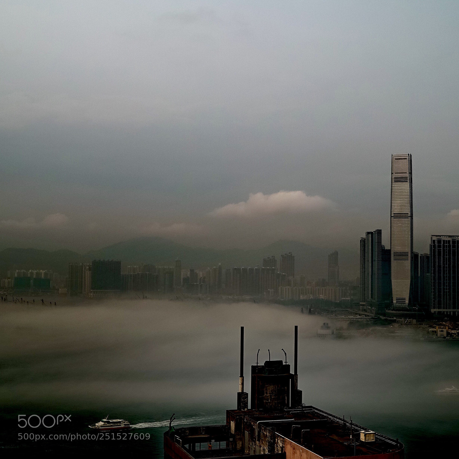 Sony a7S sample photo. Mist photography