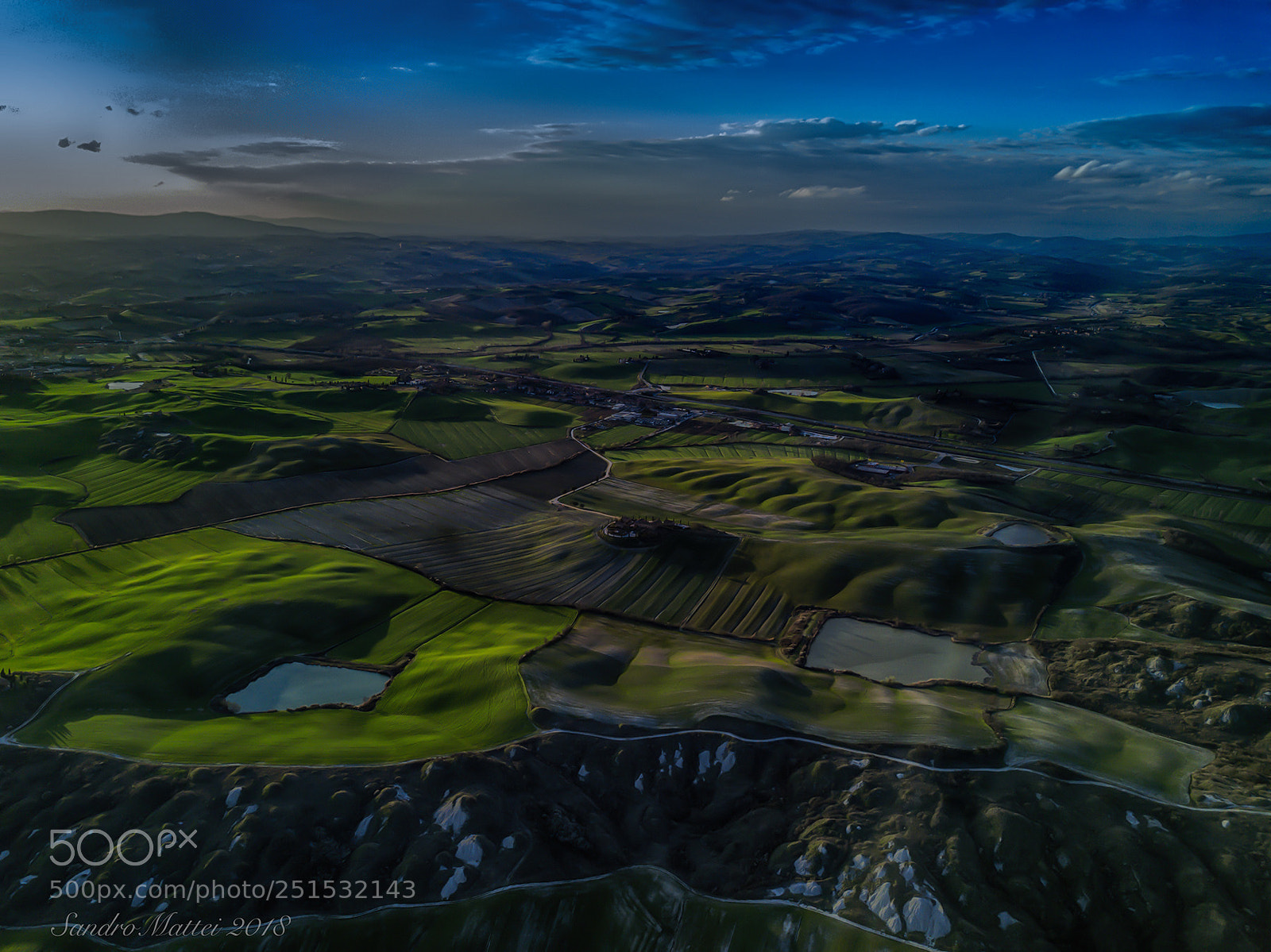 DJI FC220 sample photo. Al tramonto sulle crete photography