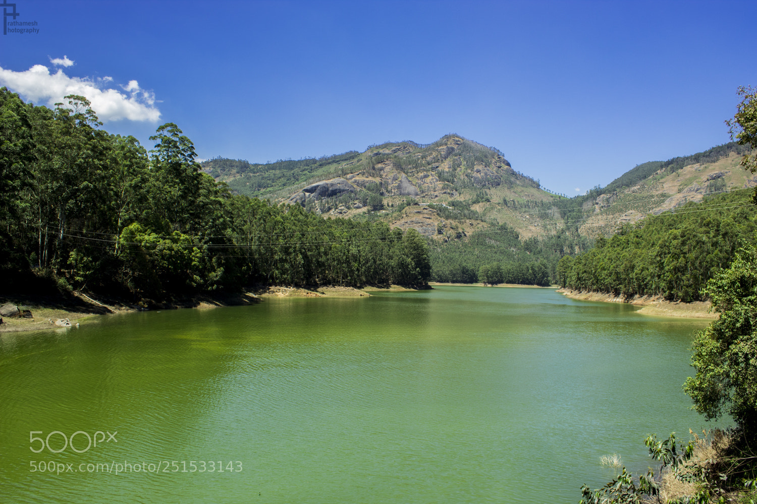 Canon EOS 1300D (EOS Rebel T6 / EOS Kiss X80) sample photo. Muttupetty dam backwaters photography