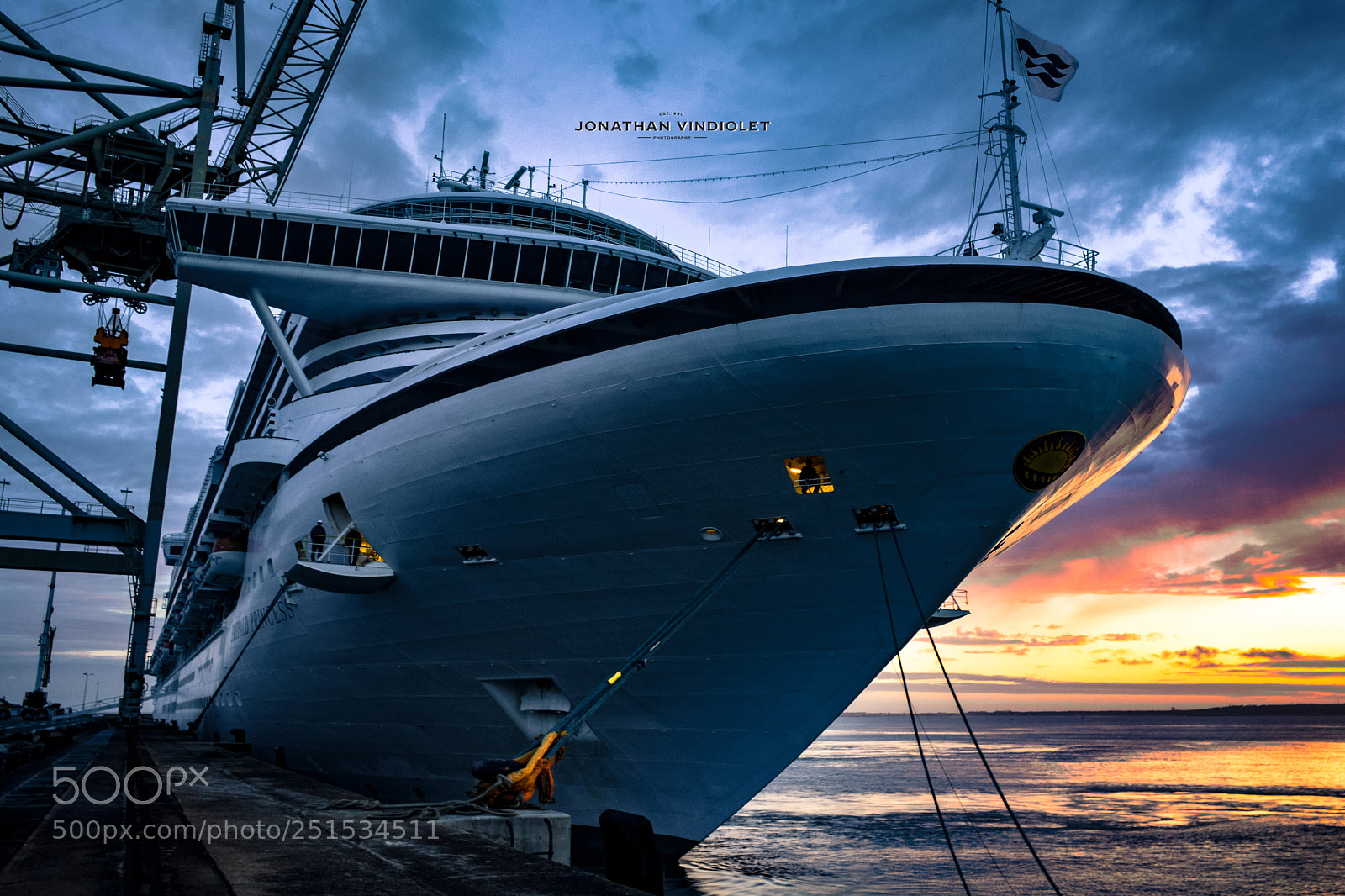 Nikon D5200 sample photo. Emerald princess photography