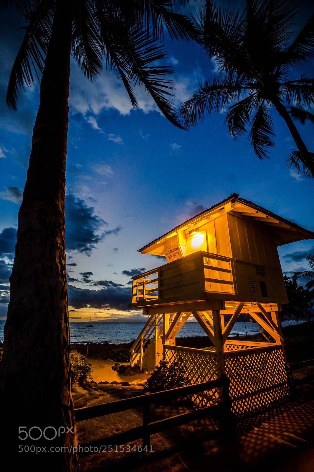 Sony a6000 sample photo. On watch photography