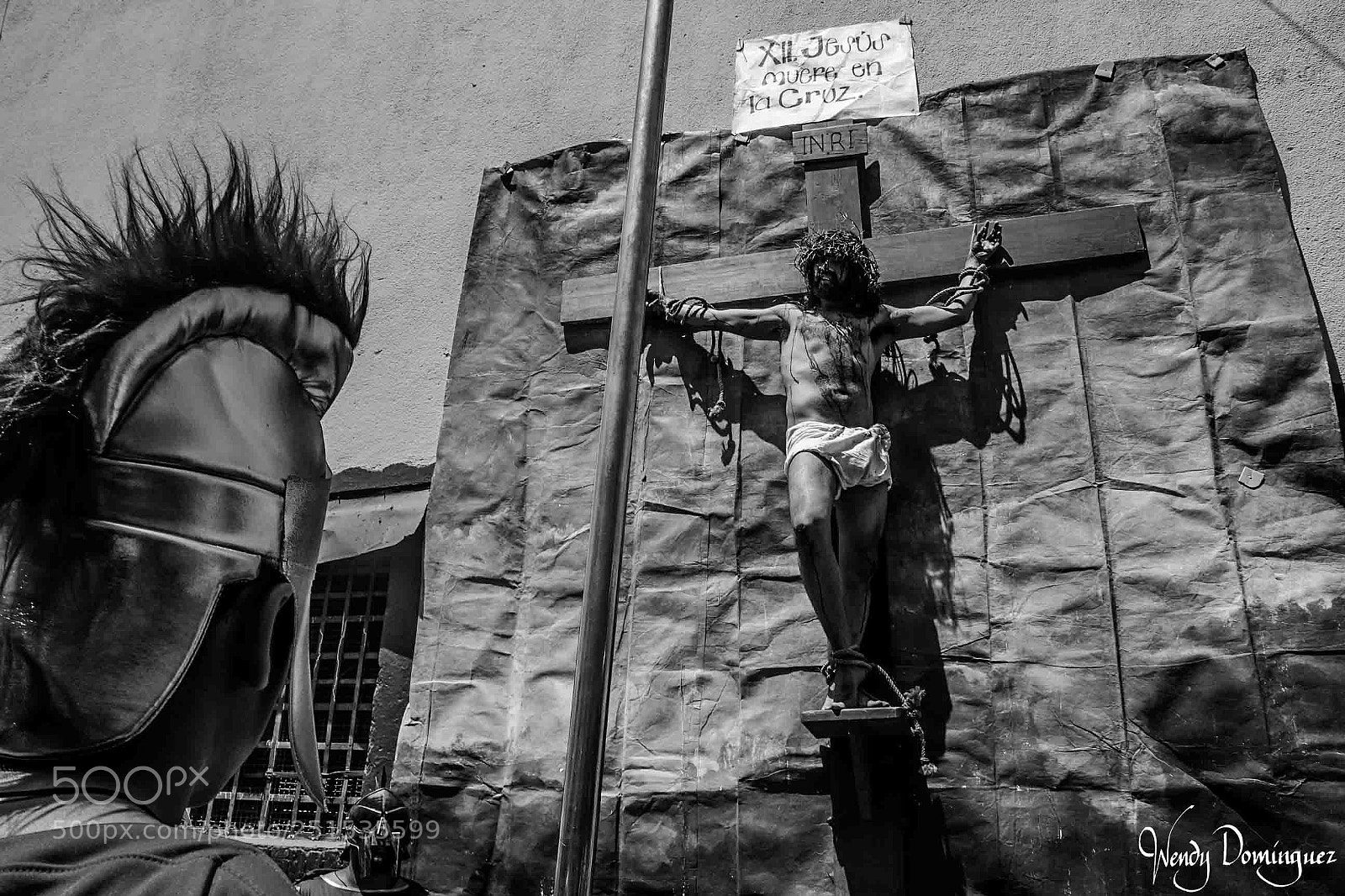 Sony a7R II sample photo. Viacrucis en barrio de photography