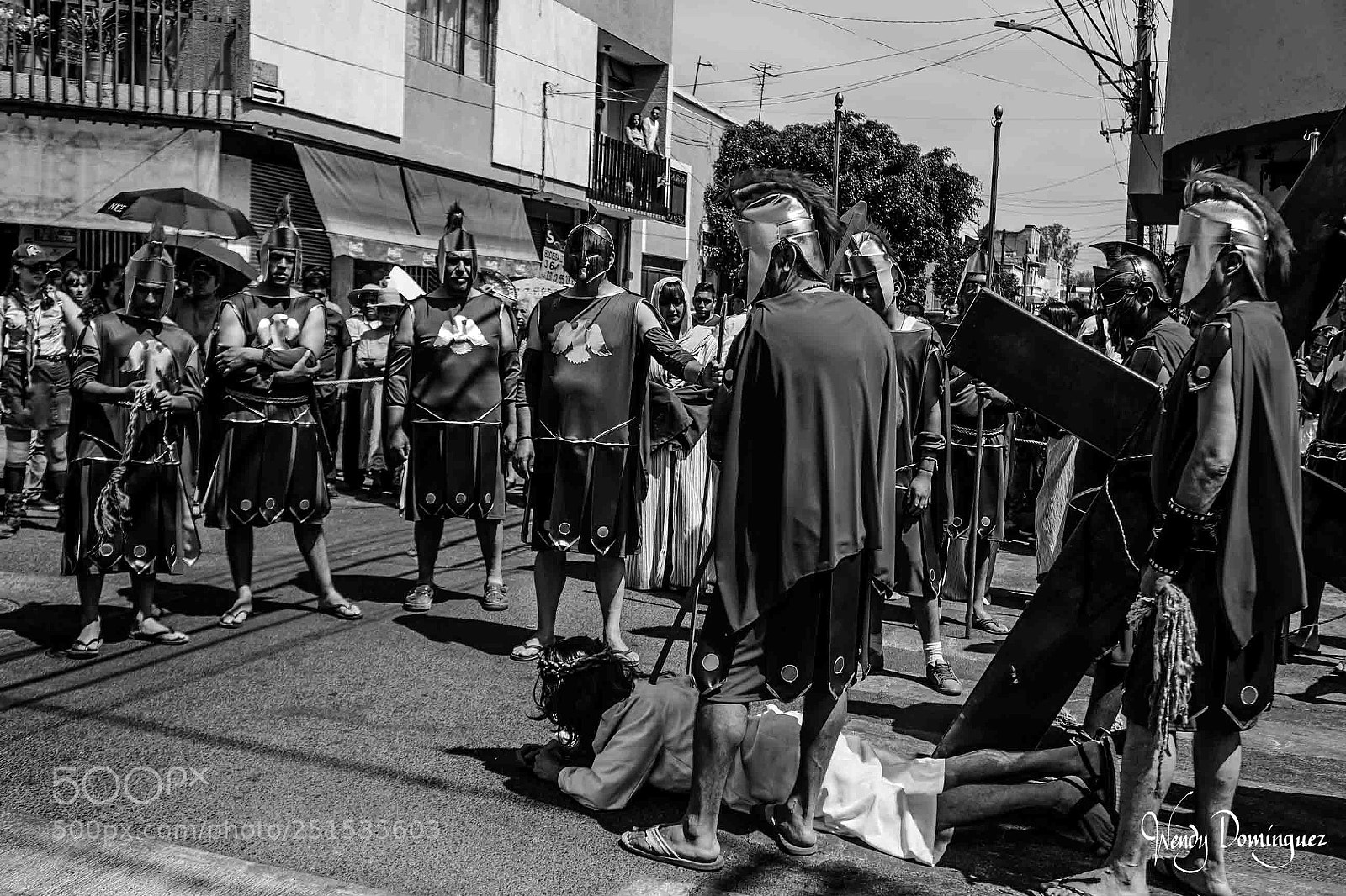 Sony a7R II sample photo. Viacrucis en barrio de photography