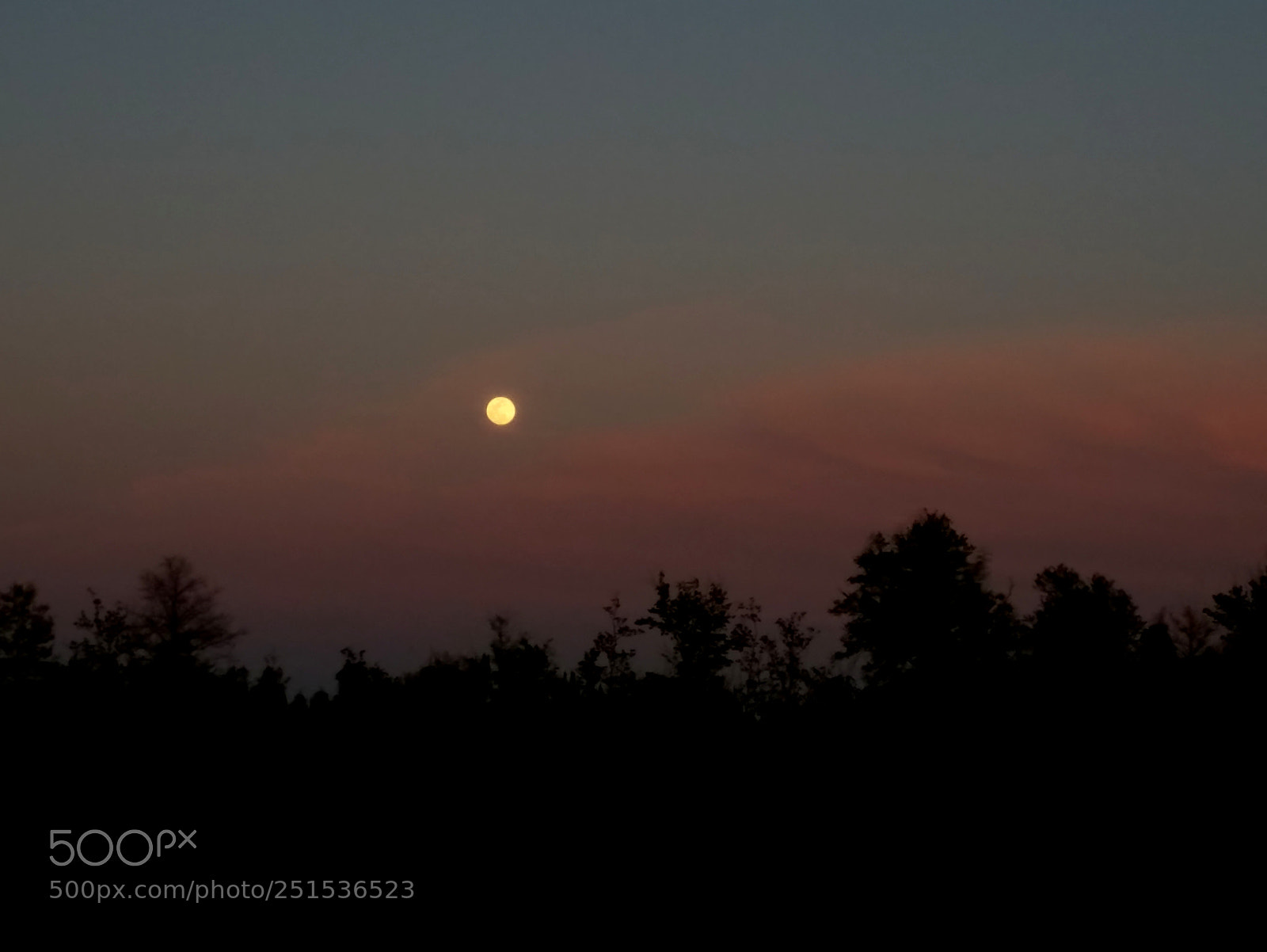 Samsung Galaxy S7 Edge sample photo. Big moon rising photography