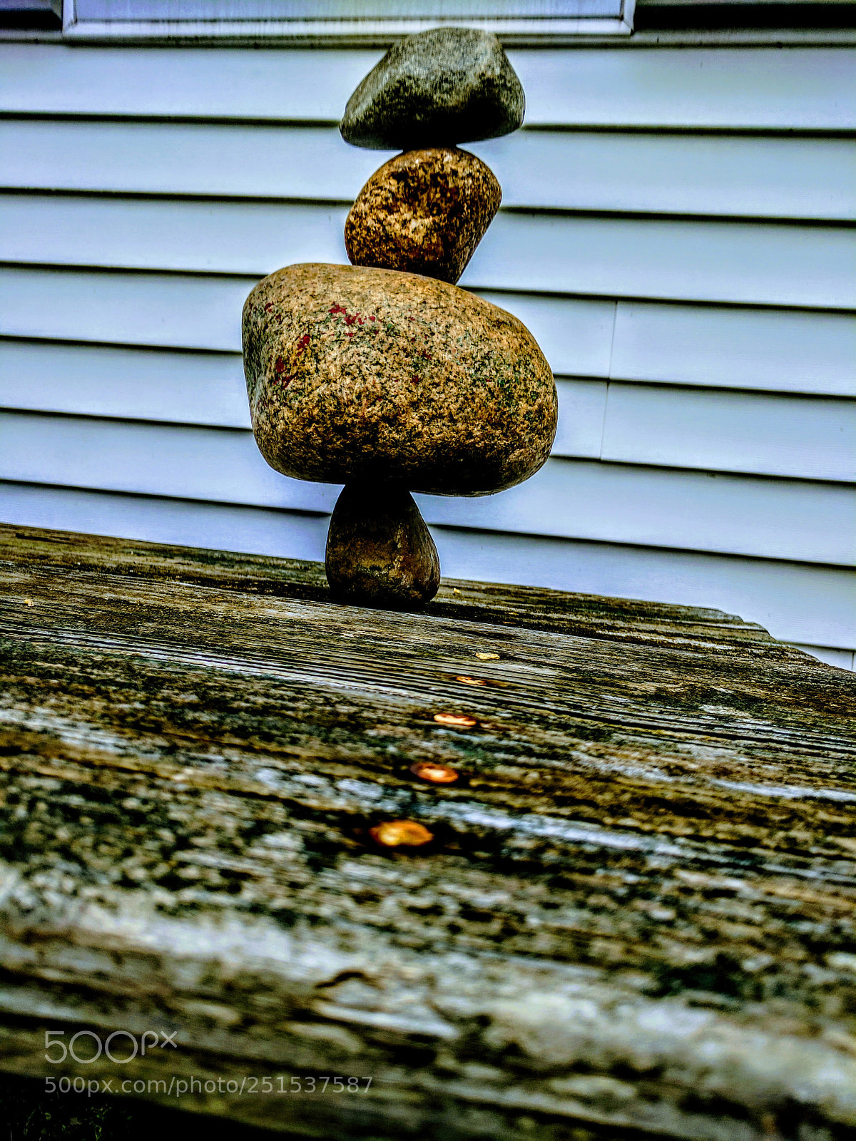Google Pixel sample photo. Idle hands photography