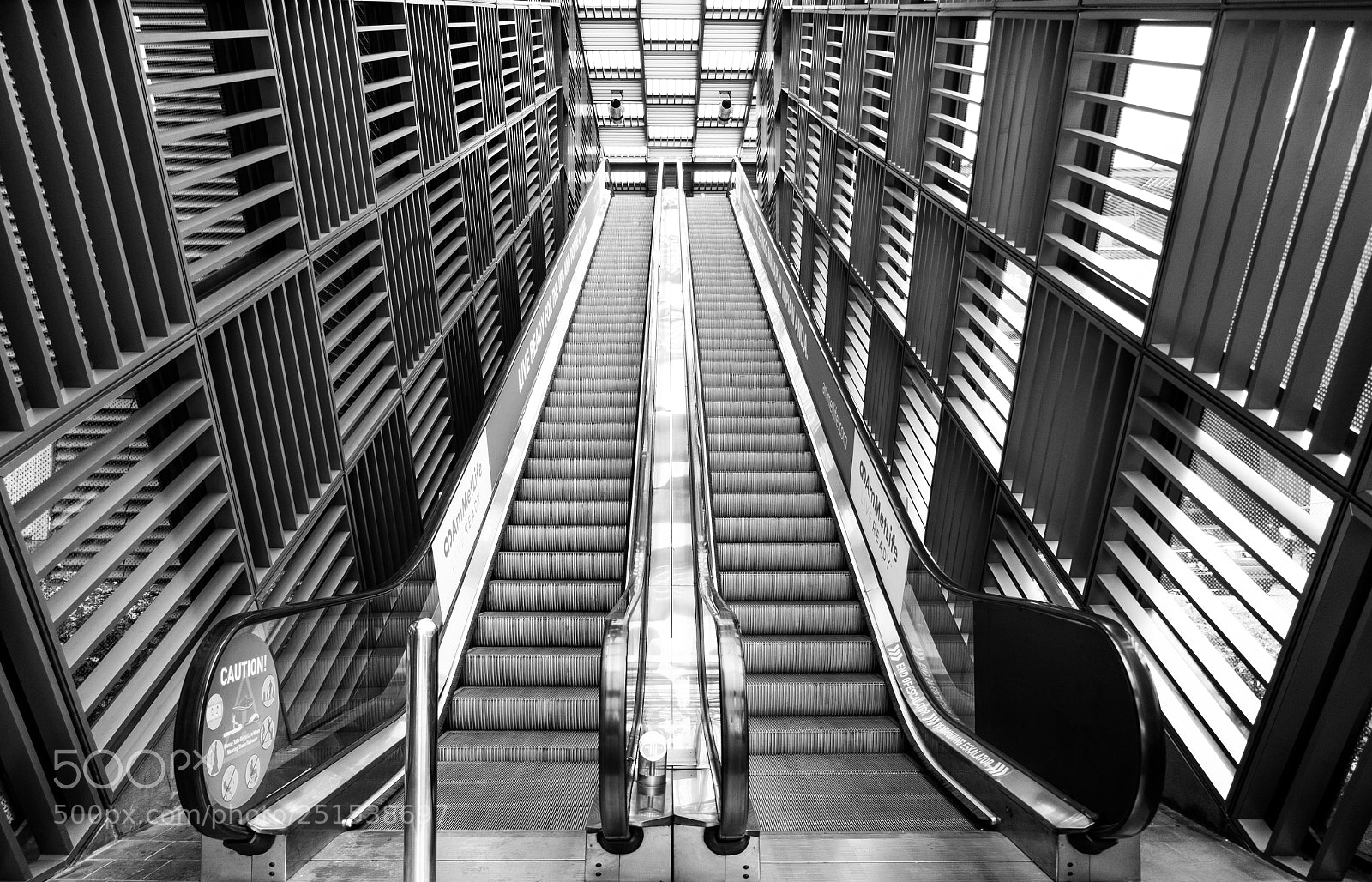 Fujifilm X-M1 sample photo. Escalator to heaven.jpg photography