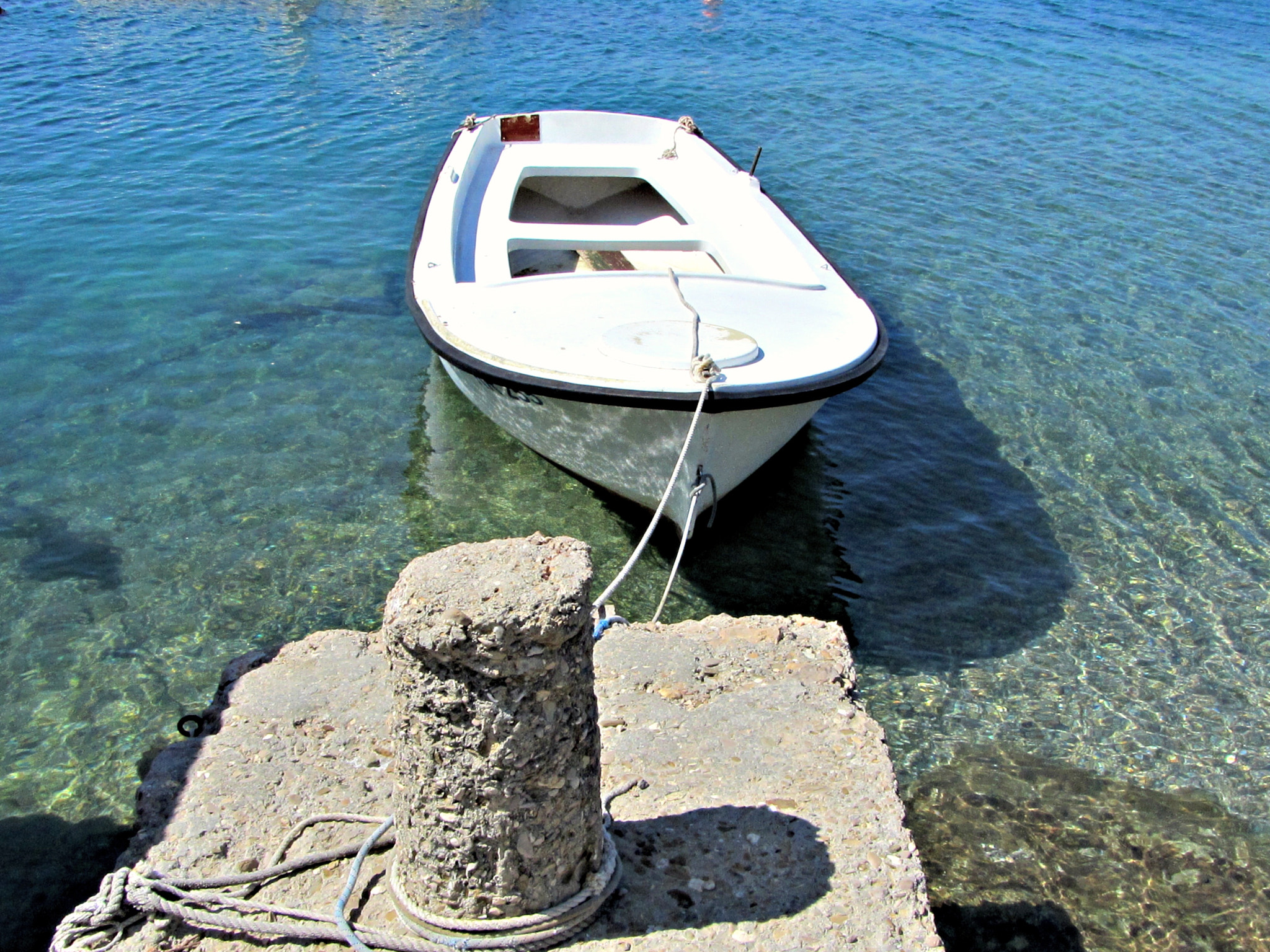 Canon PowerShot SX220 HS sample photo. Little boat photography