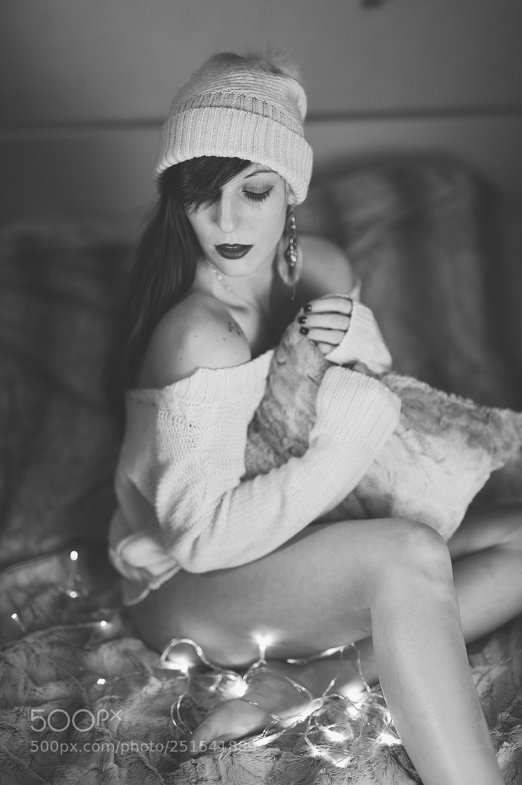 Nikon D4 sample photo. Elodie cosy and warm photography