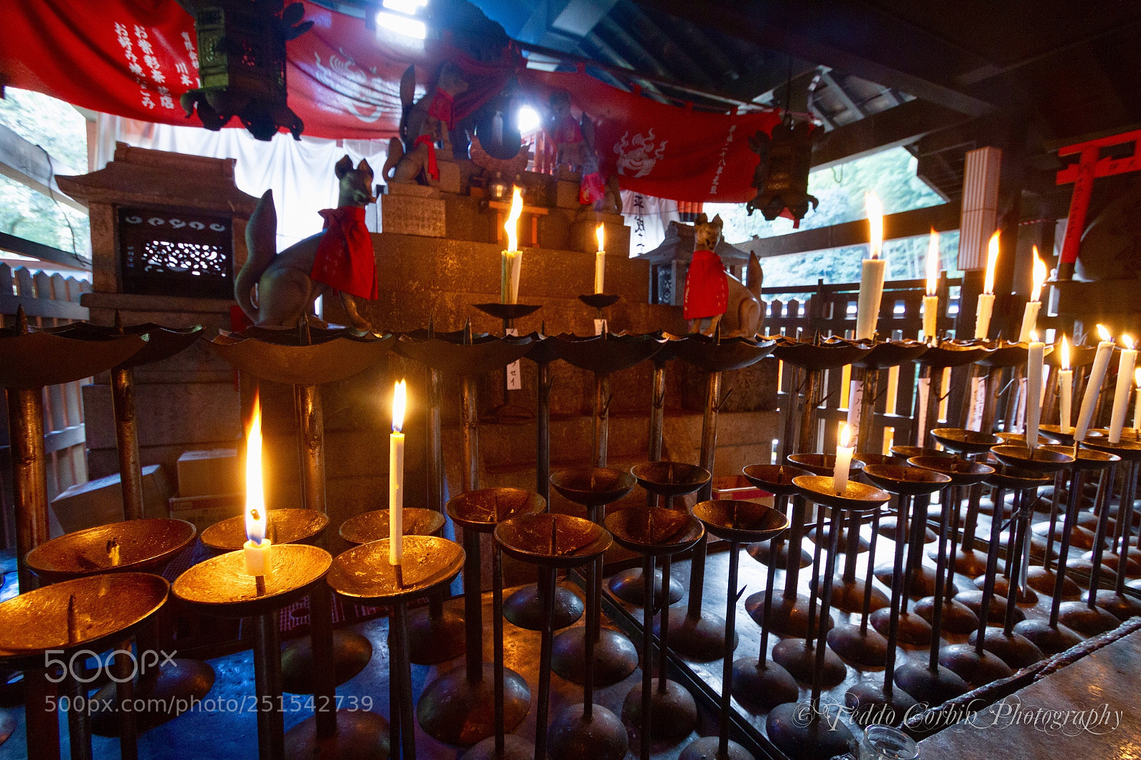 Canon EOS 7D sample photo. Shinto altar photography