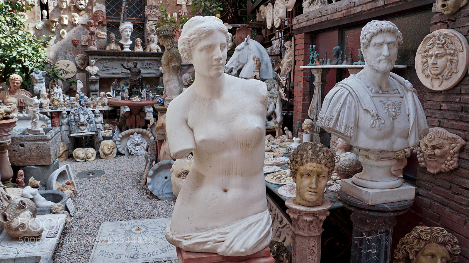 Sony ILCA-77M2 sample photo. Roma photography