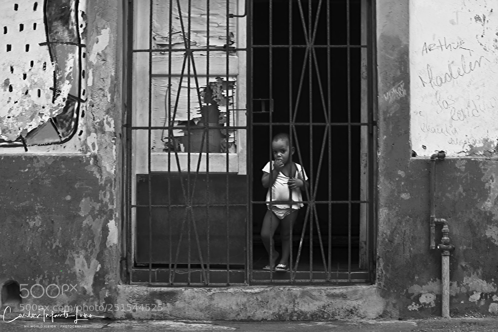 Canon EOS 5D Mark II sample photo. Daylen espera que su photography